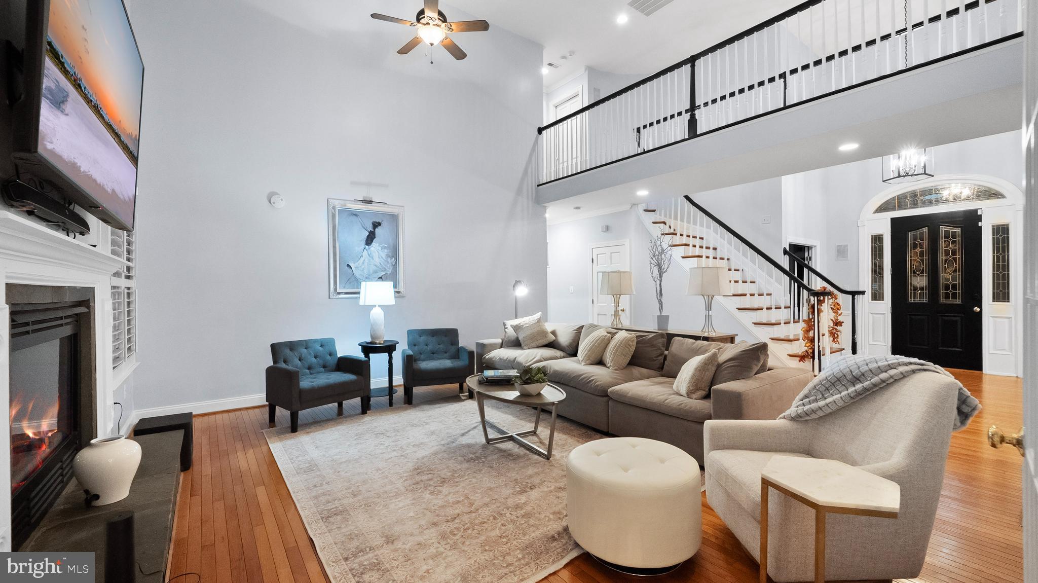 OLD SOUTH COUNTRY CLUB - Residential