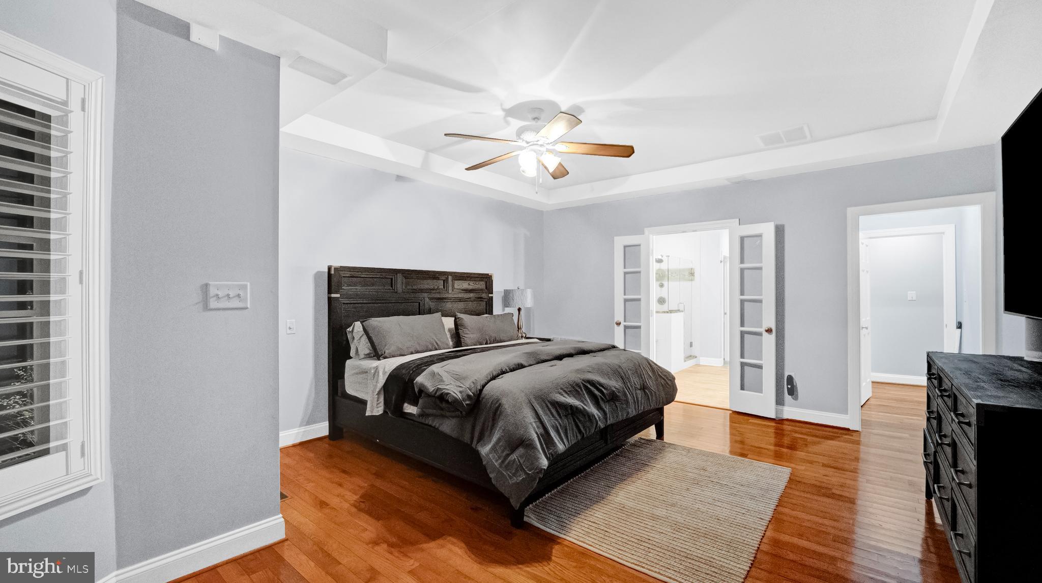 OLD SOUTH COUNTRY CLUB - Residential