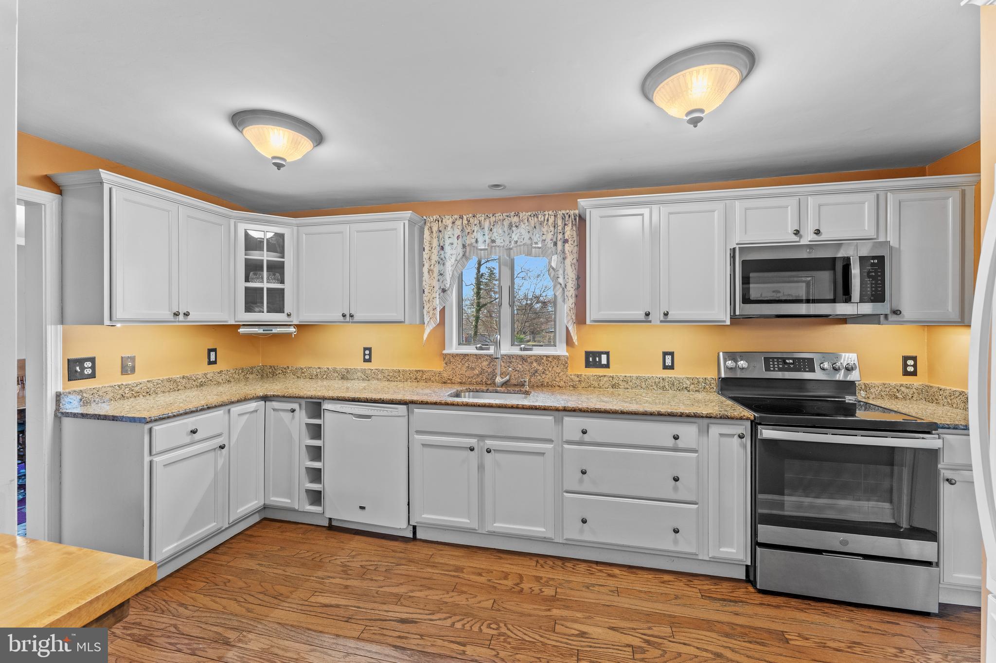 GLENSIDE - Residential