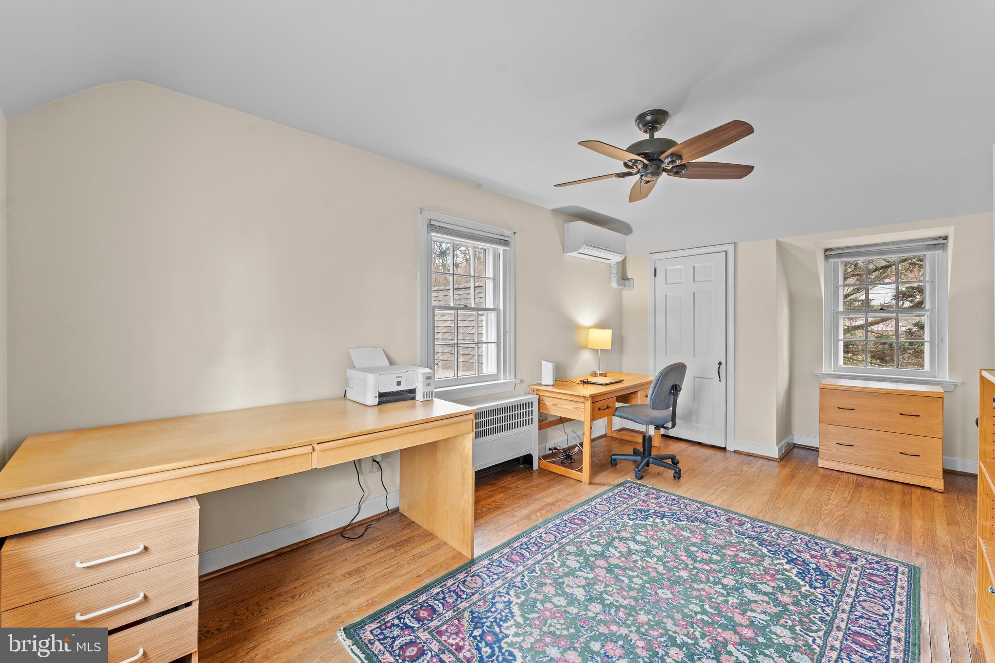 GLENSIDE - Residential