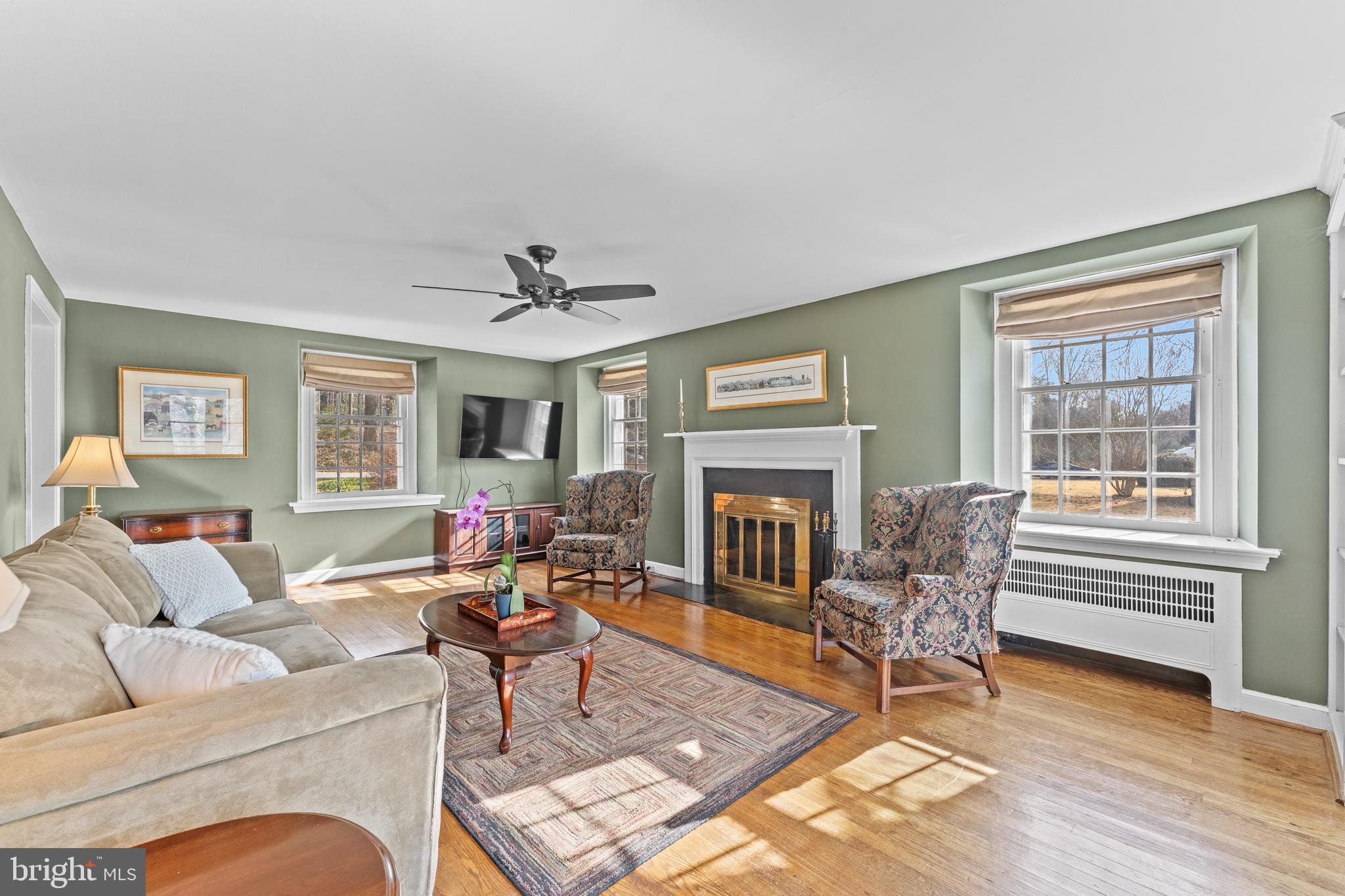 GLENSIDE - Residential