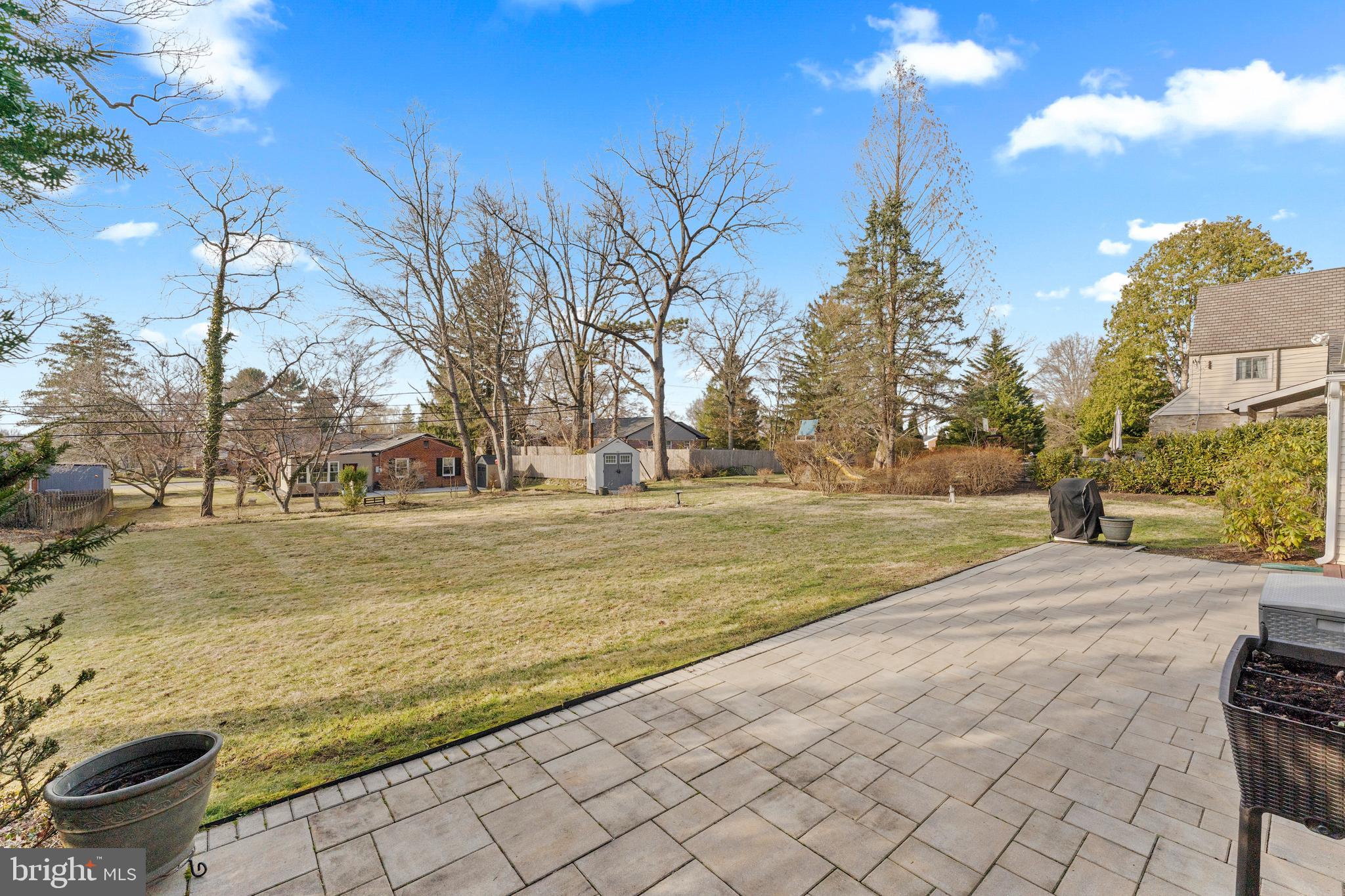 GLENSIDE - Residential