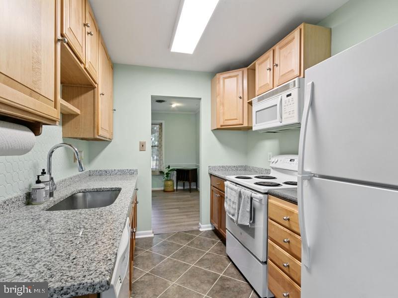 GREENS OF WESTMINSTER - Residential