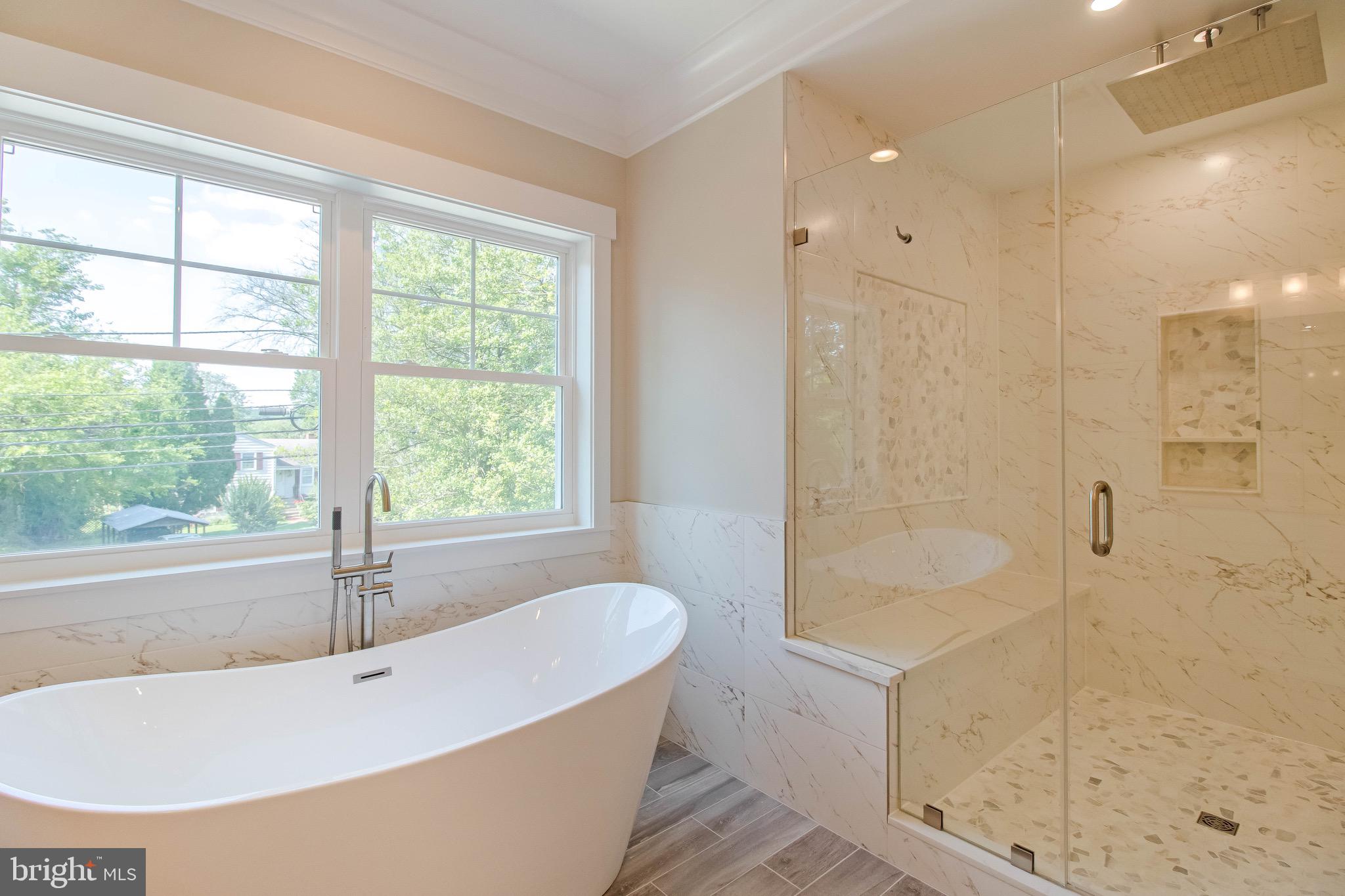 HILLMEAD - Residential