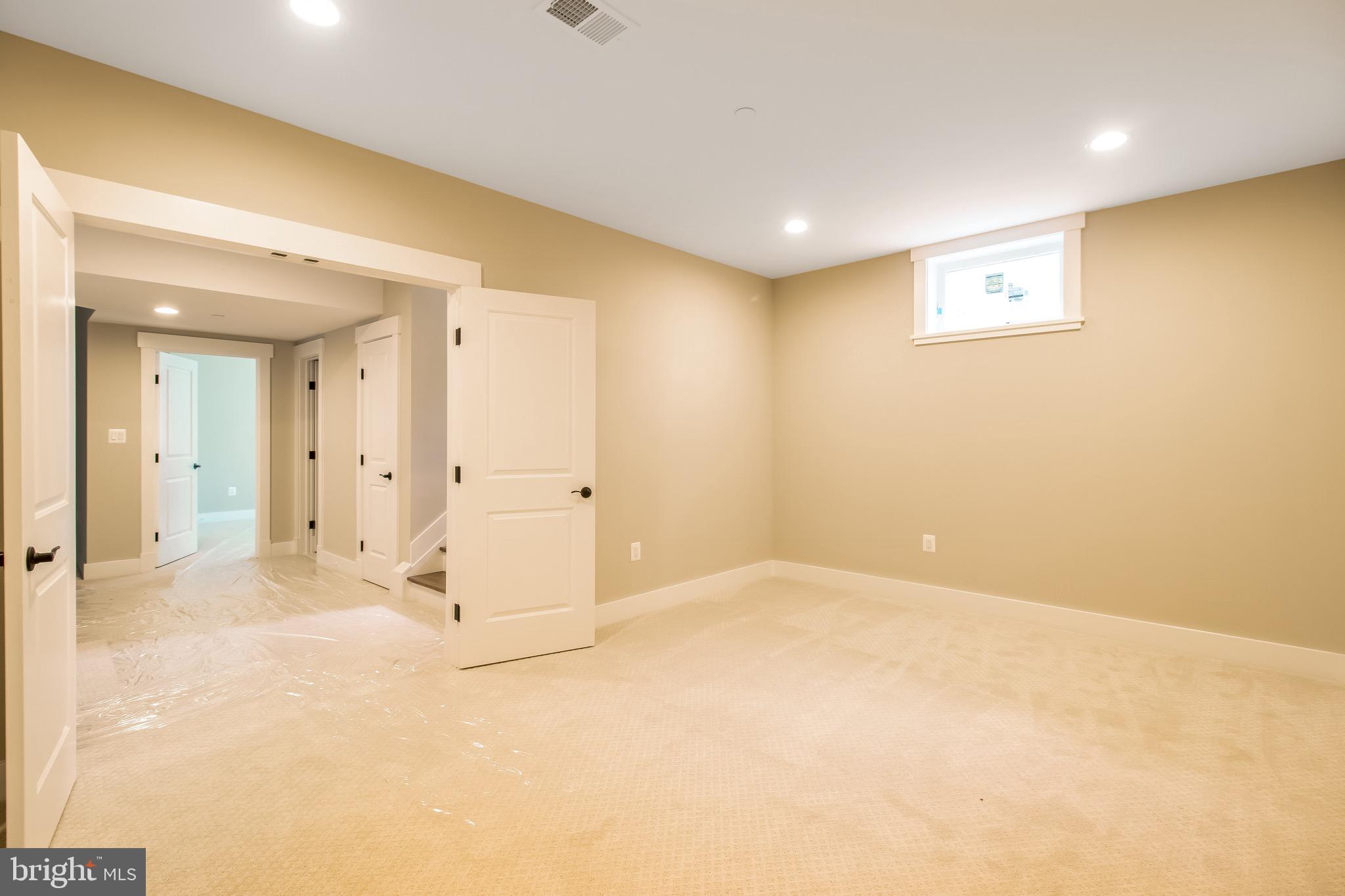 HILLMEAD - Residential