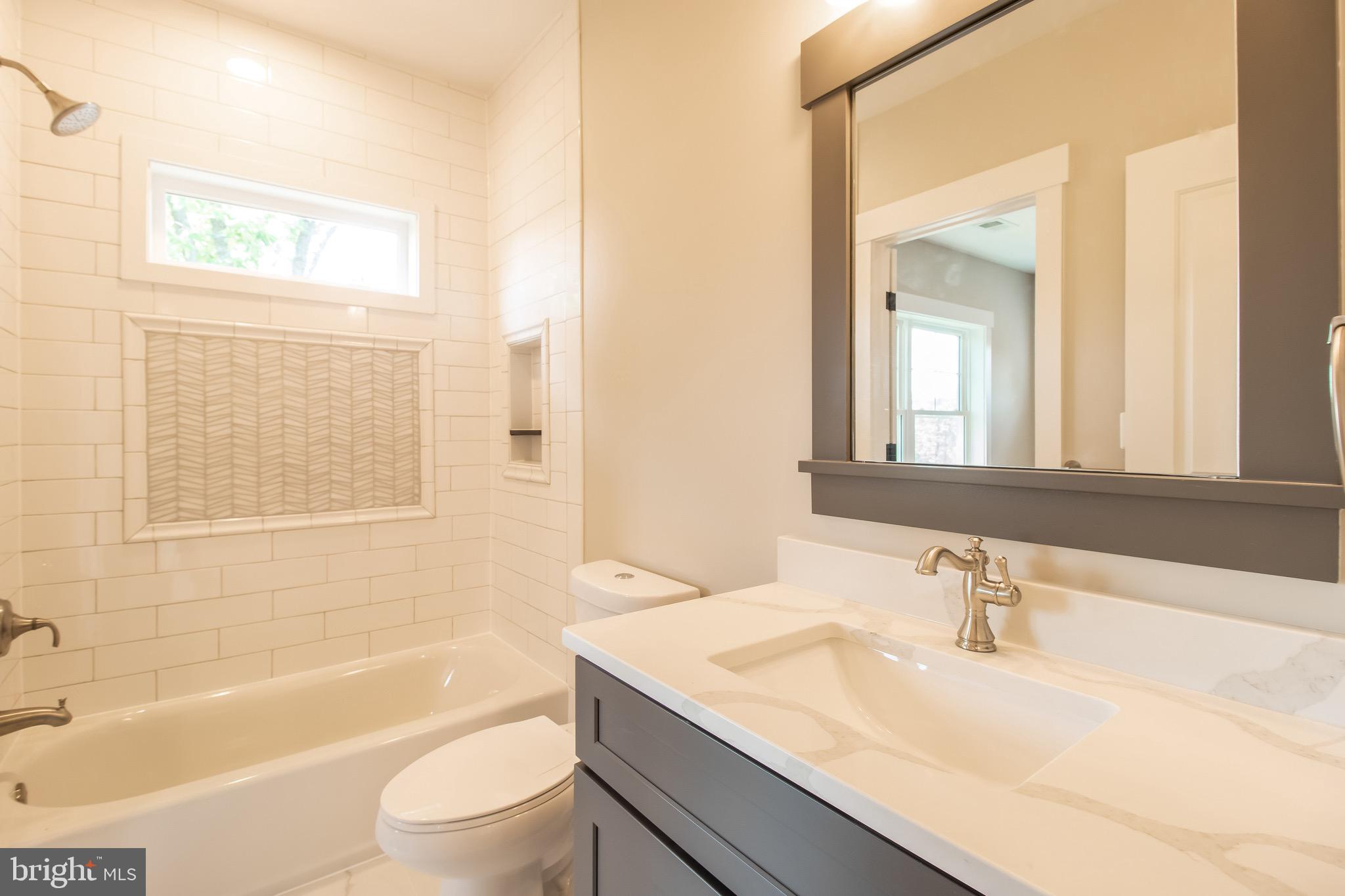 HILLMEAD - Residential