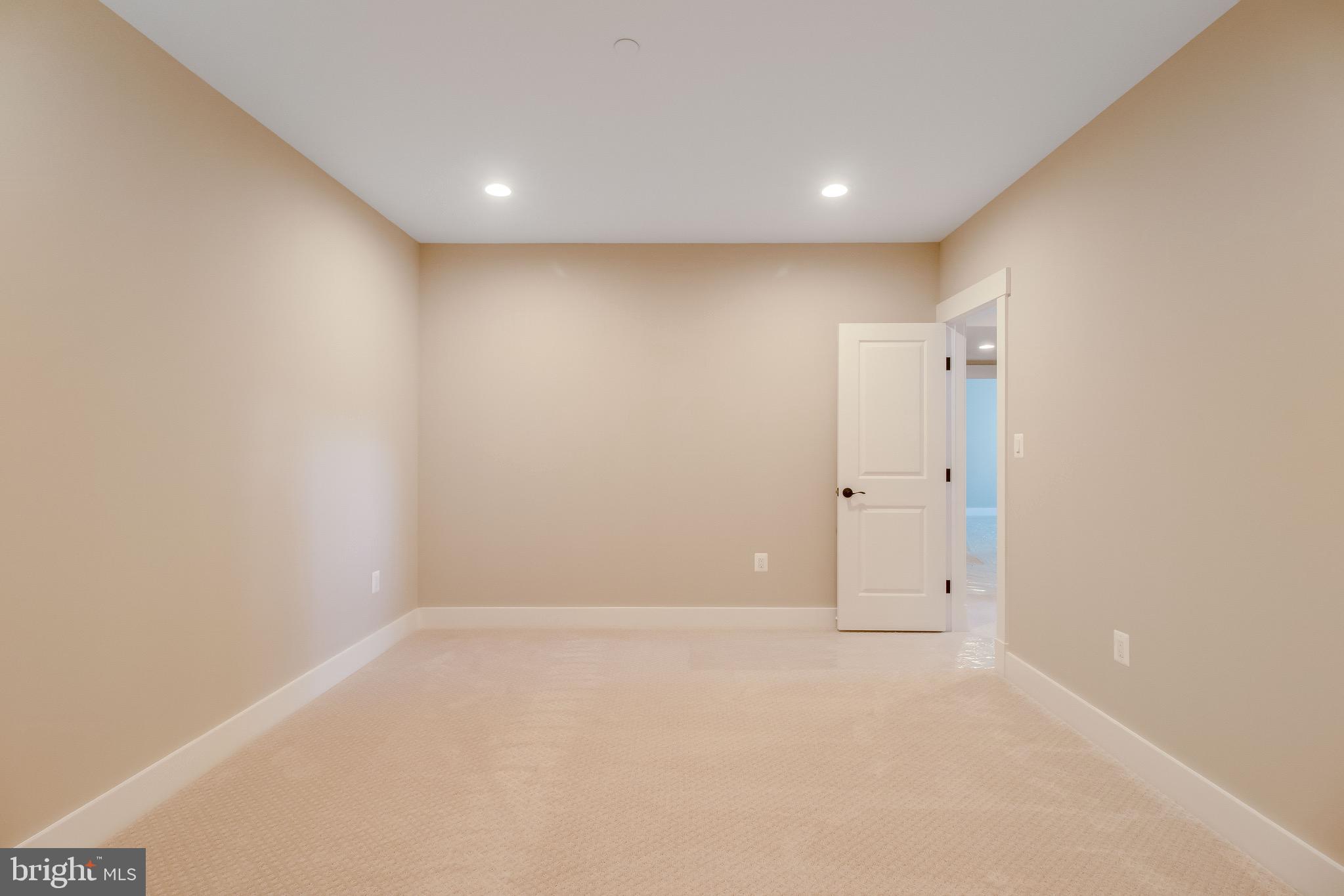 HILLMEAD - Residential