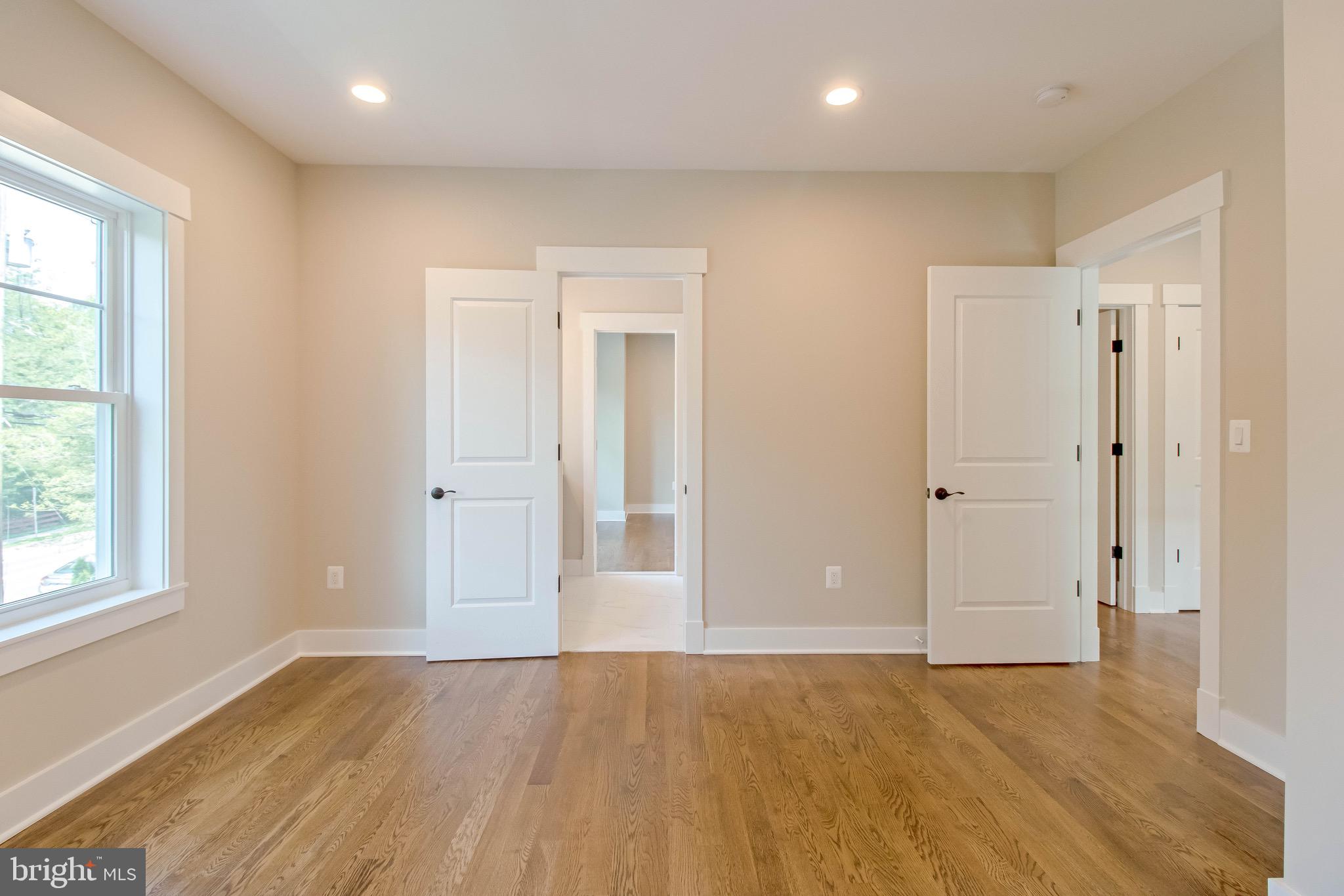 HILLMEAD - Residential