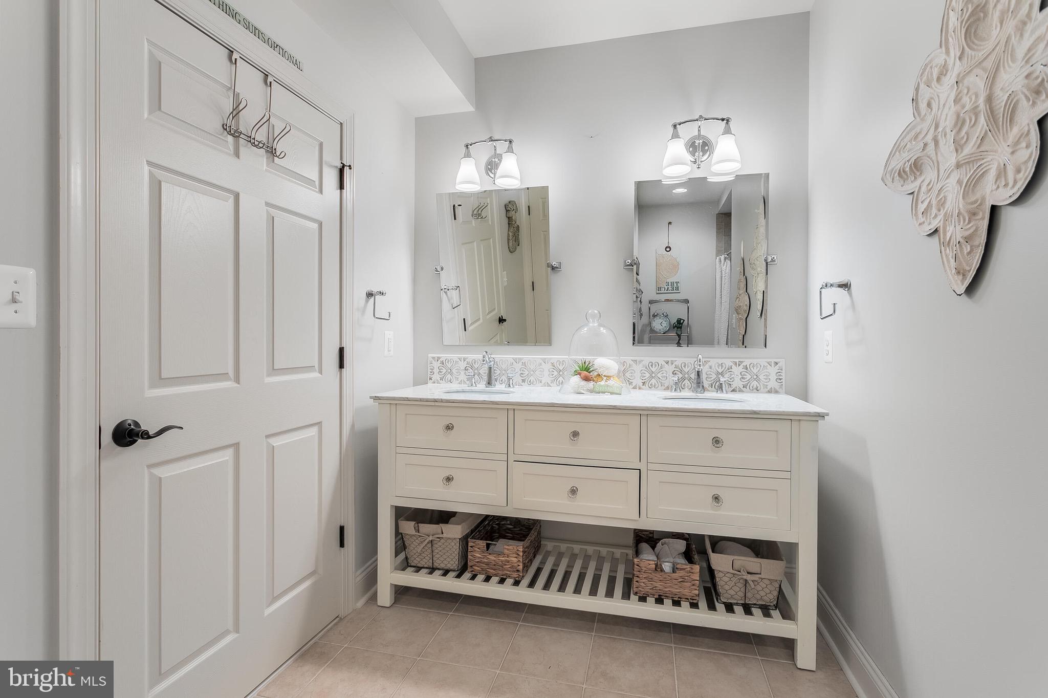 STONELEIGH - Residential