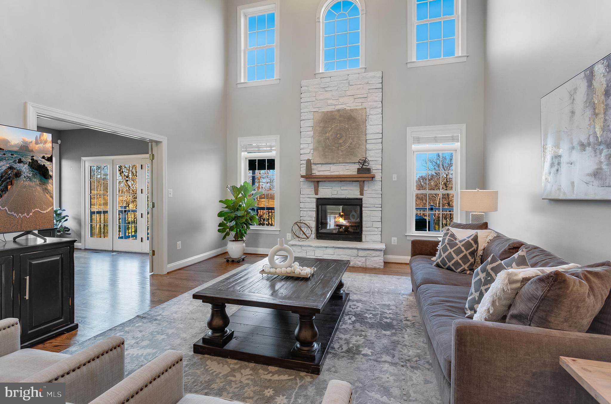 STONELEIGH - Residential