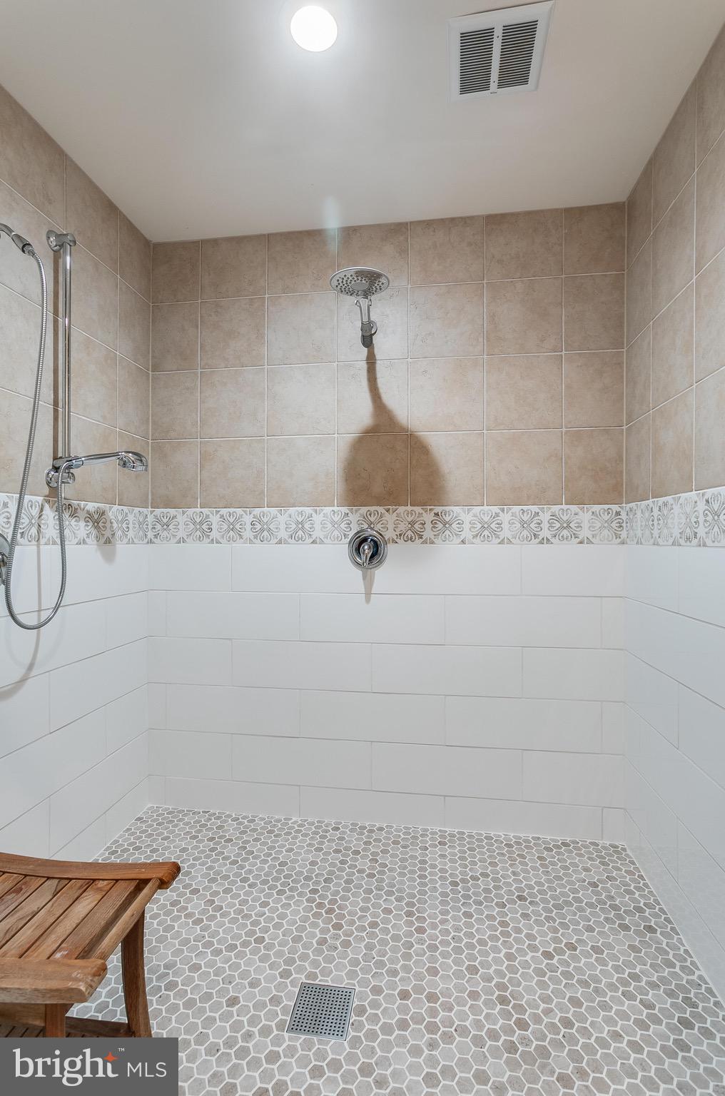 STONELEIGH - Residential