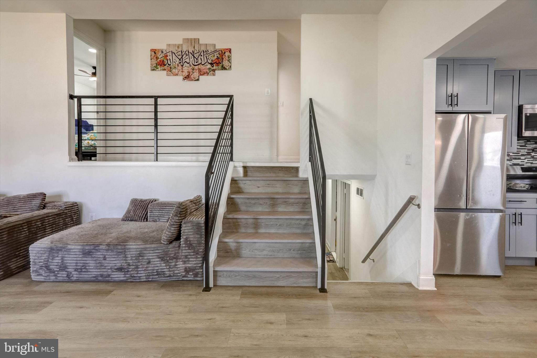 LYNNE ACRES - Residential