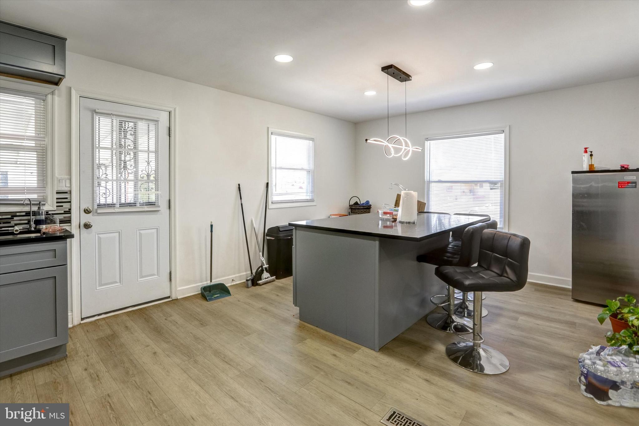 LYNNE ACRES - Residential