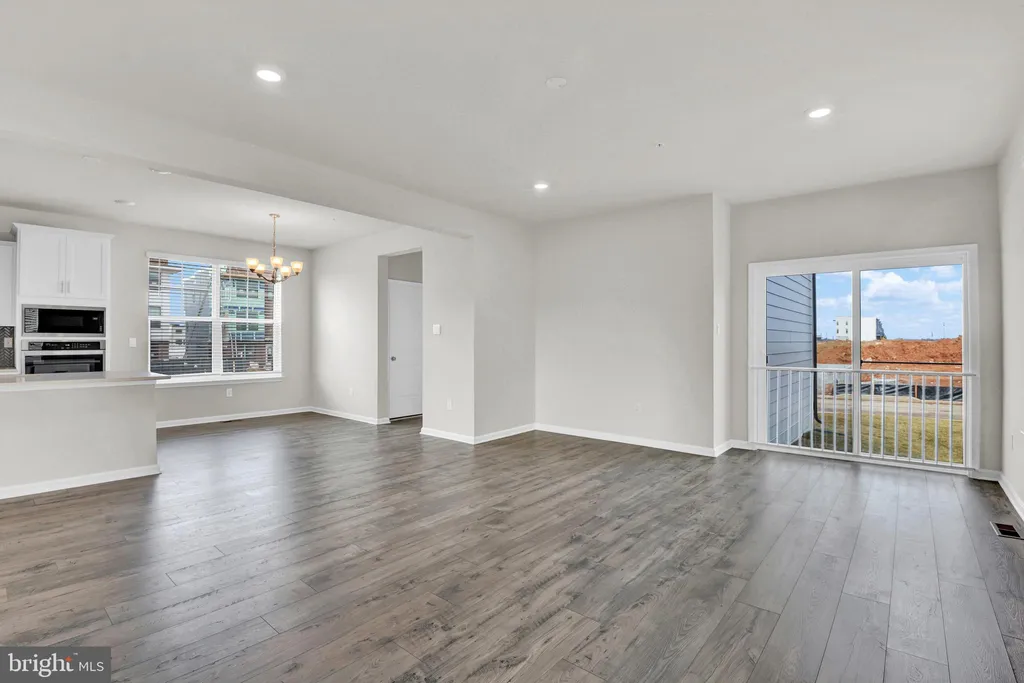 Additional image 11 of 456 Hanson Street, Frederick, MD 21701