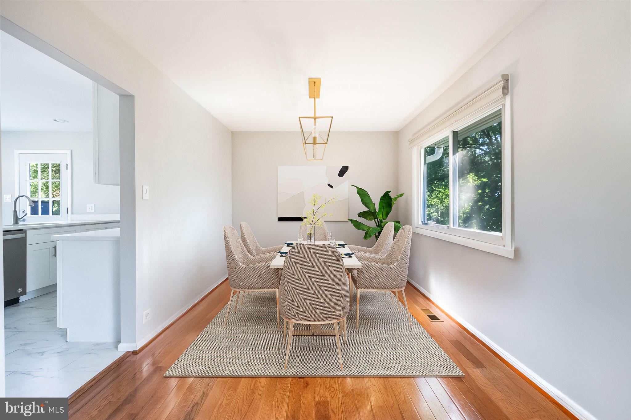 STONEWALL MANOR - Residential