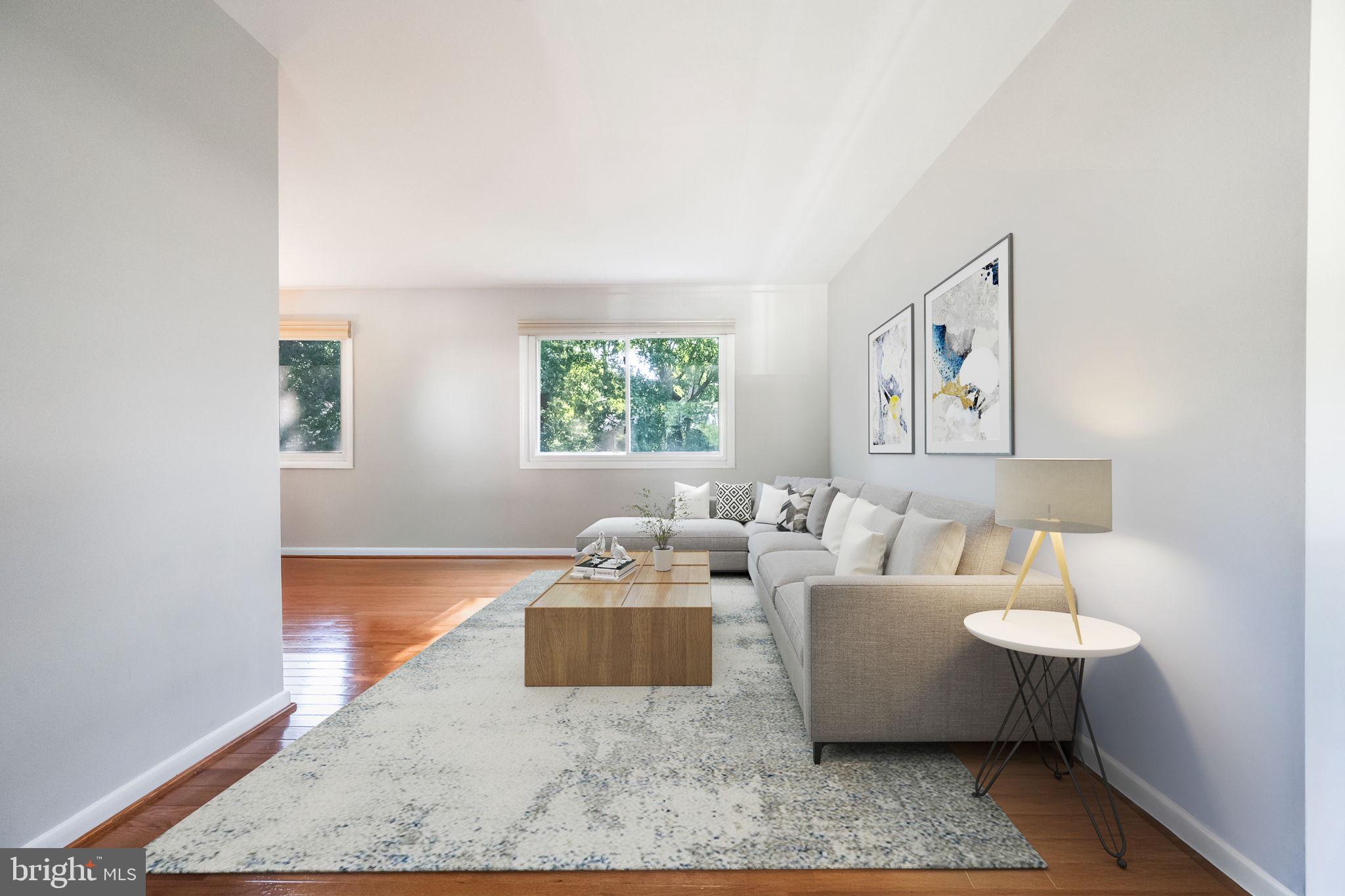 STONEWALL MANOR - Residential