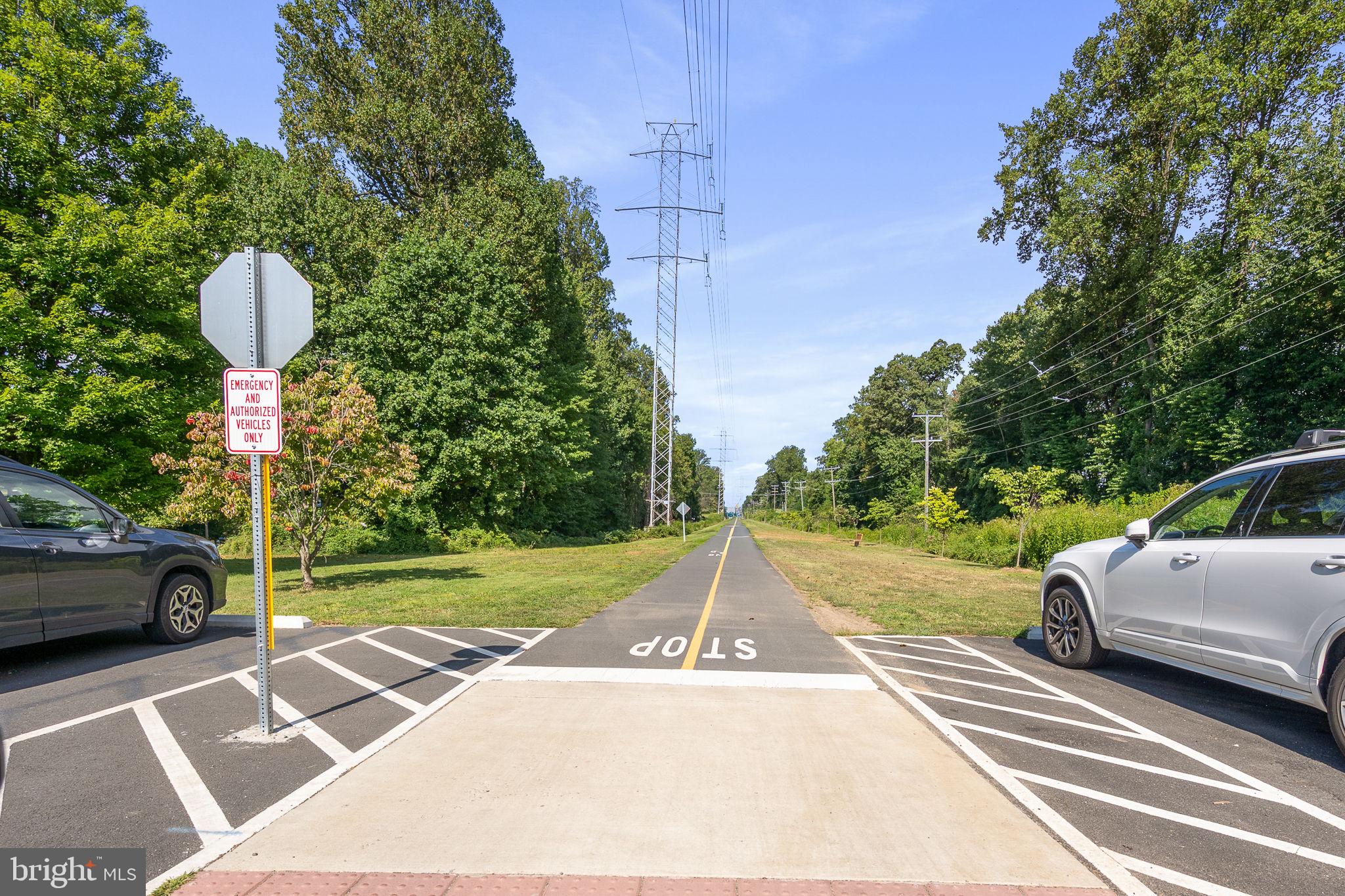STONEWALL MANOR - Residential