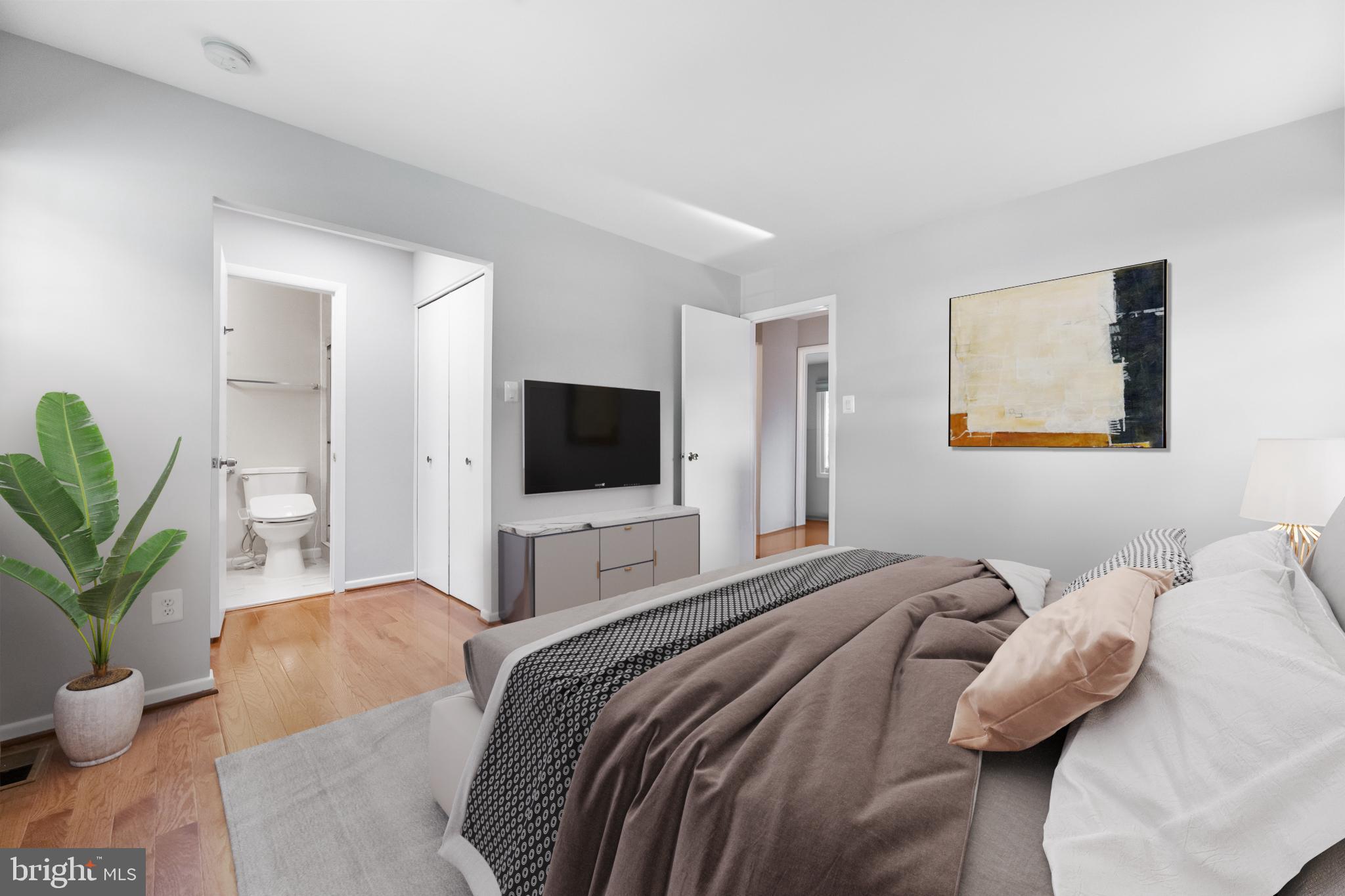 STONEWALL MANOR - Residential