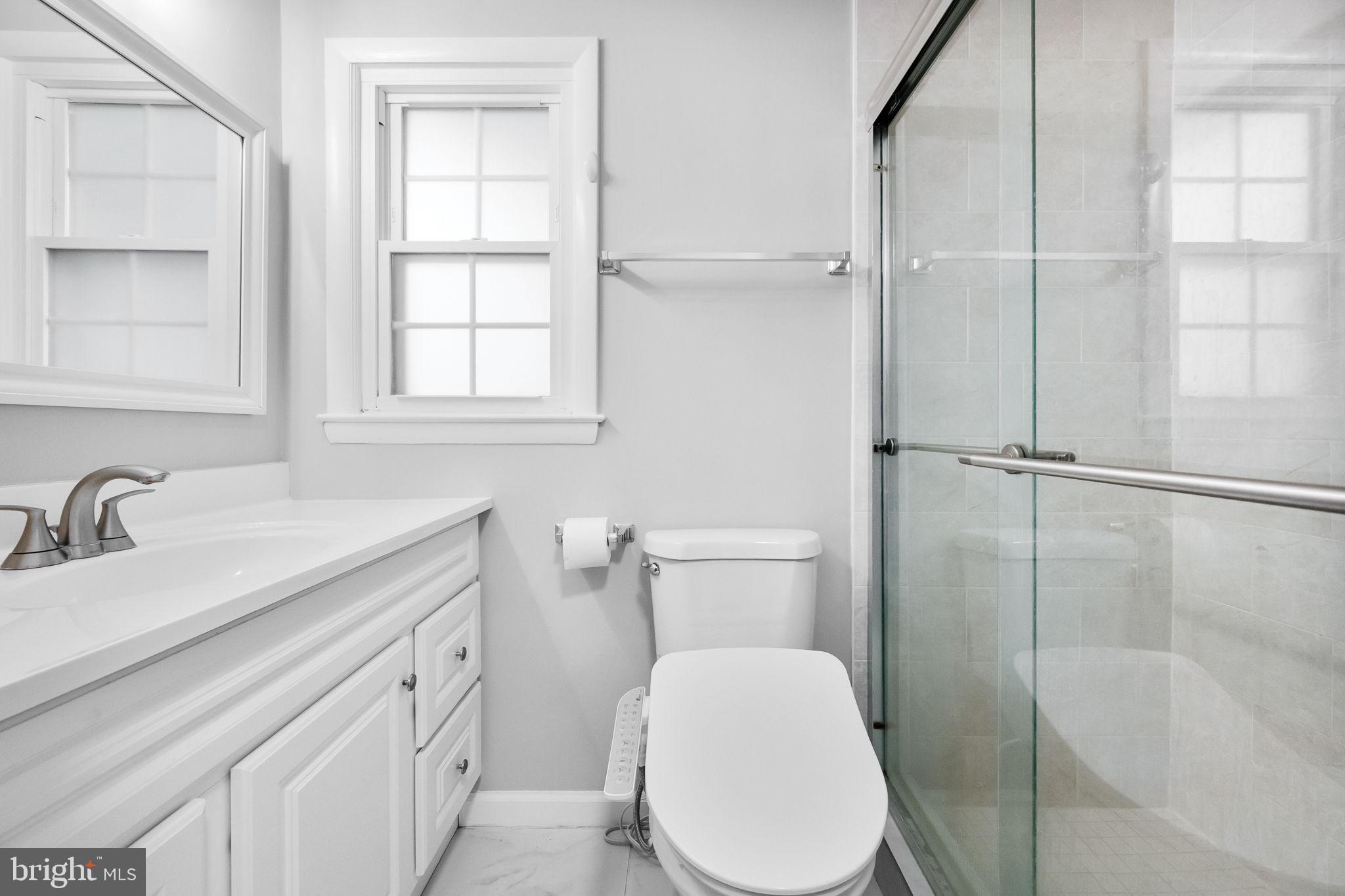 STONEWALL MANOR - Residential