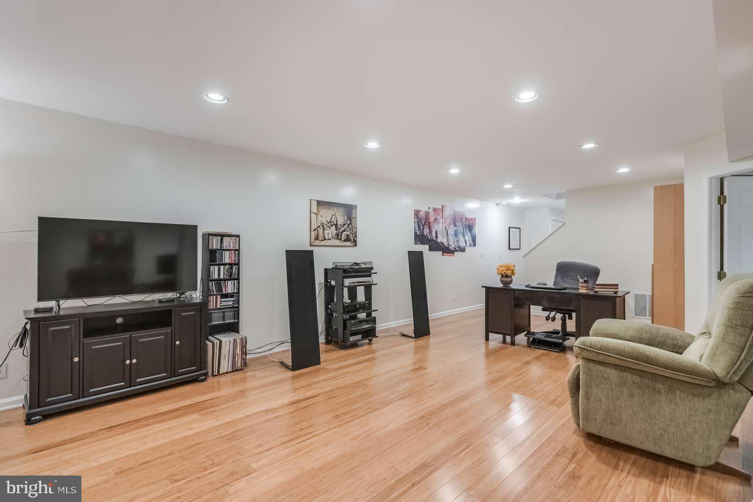 GOSHEN ESTATES - Residential