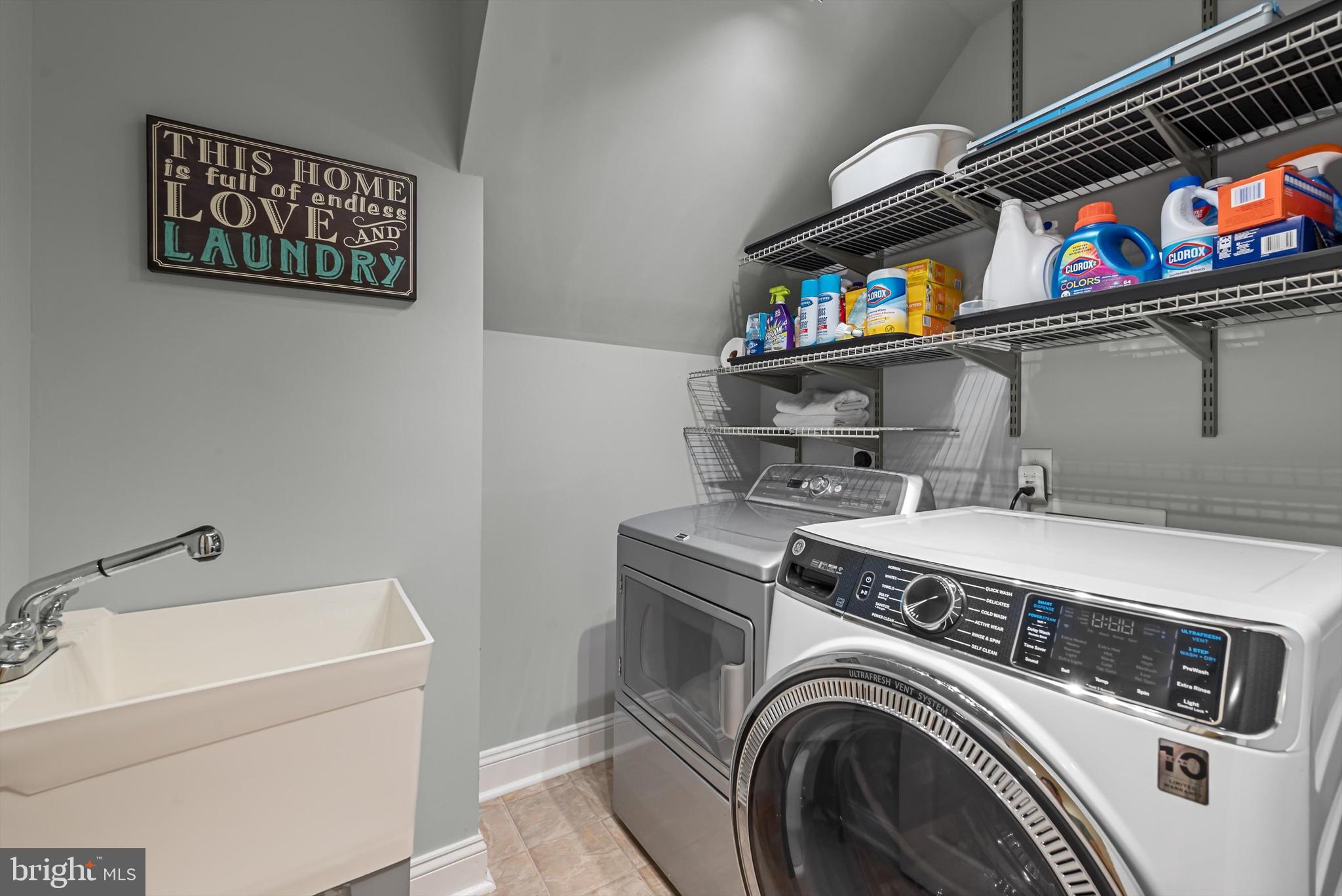 CANTER ESTATES - Residential