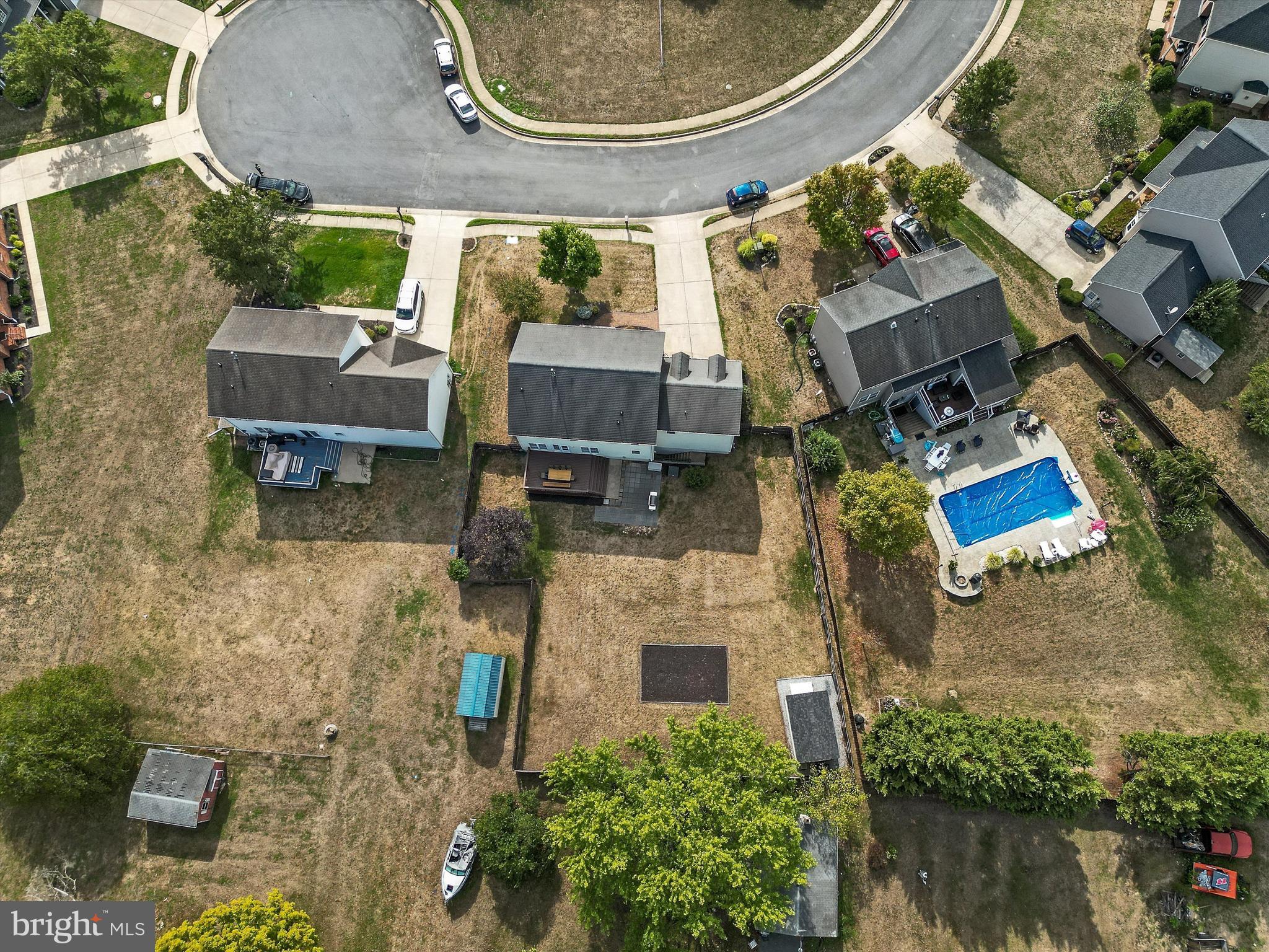 CANTER ESTATES - Residential