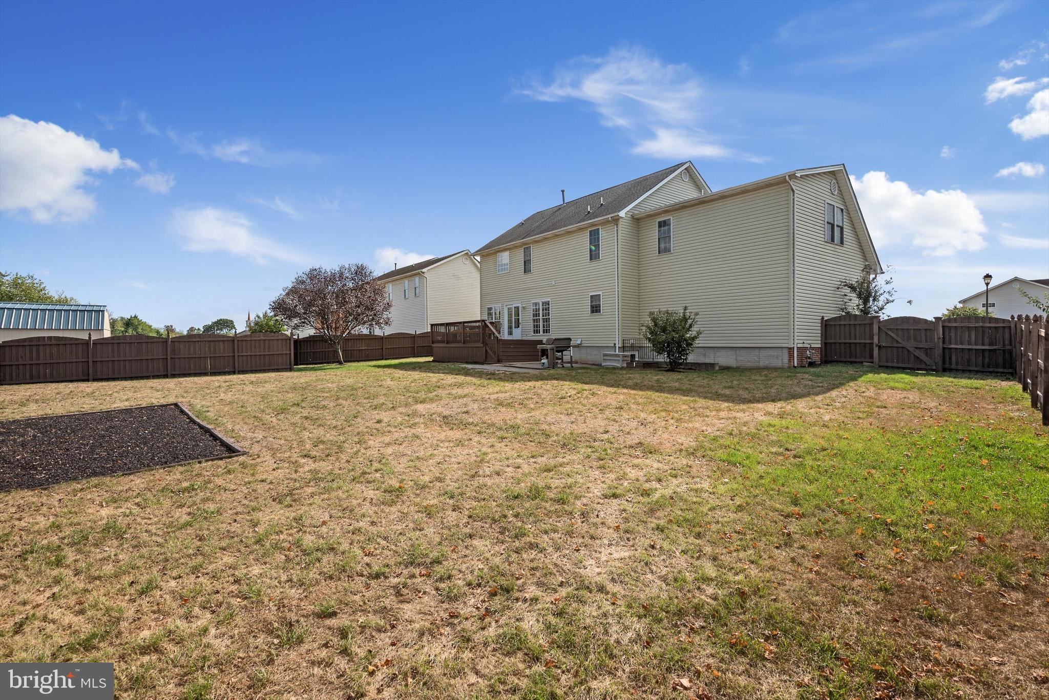 CANTER ESTATES - Residential