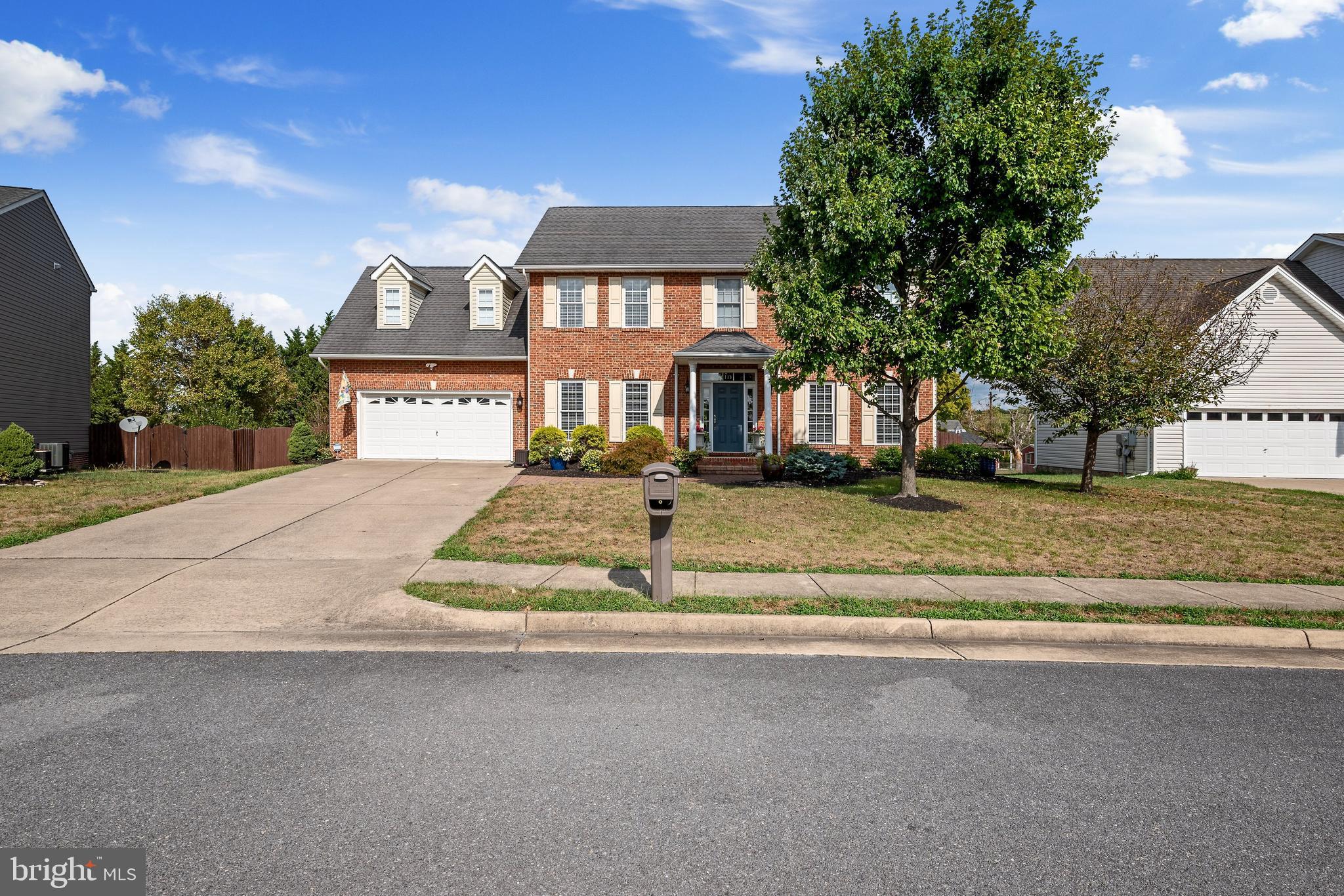 CANTER ESTATES - Residential