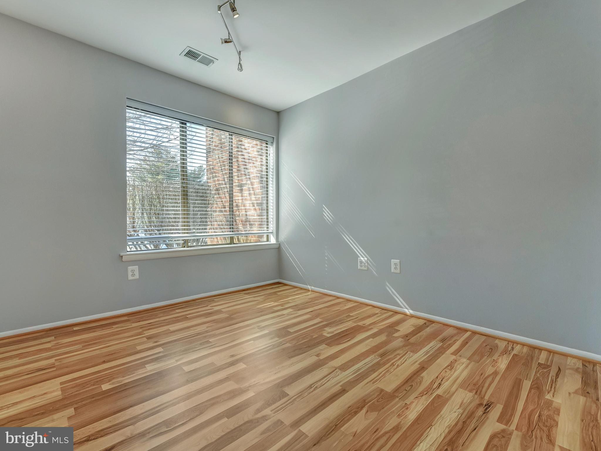 PARK OVERLOOK - Residential