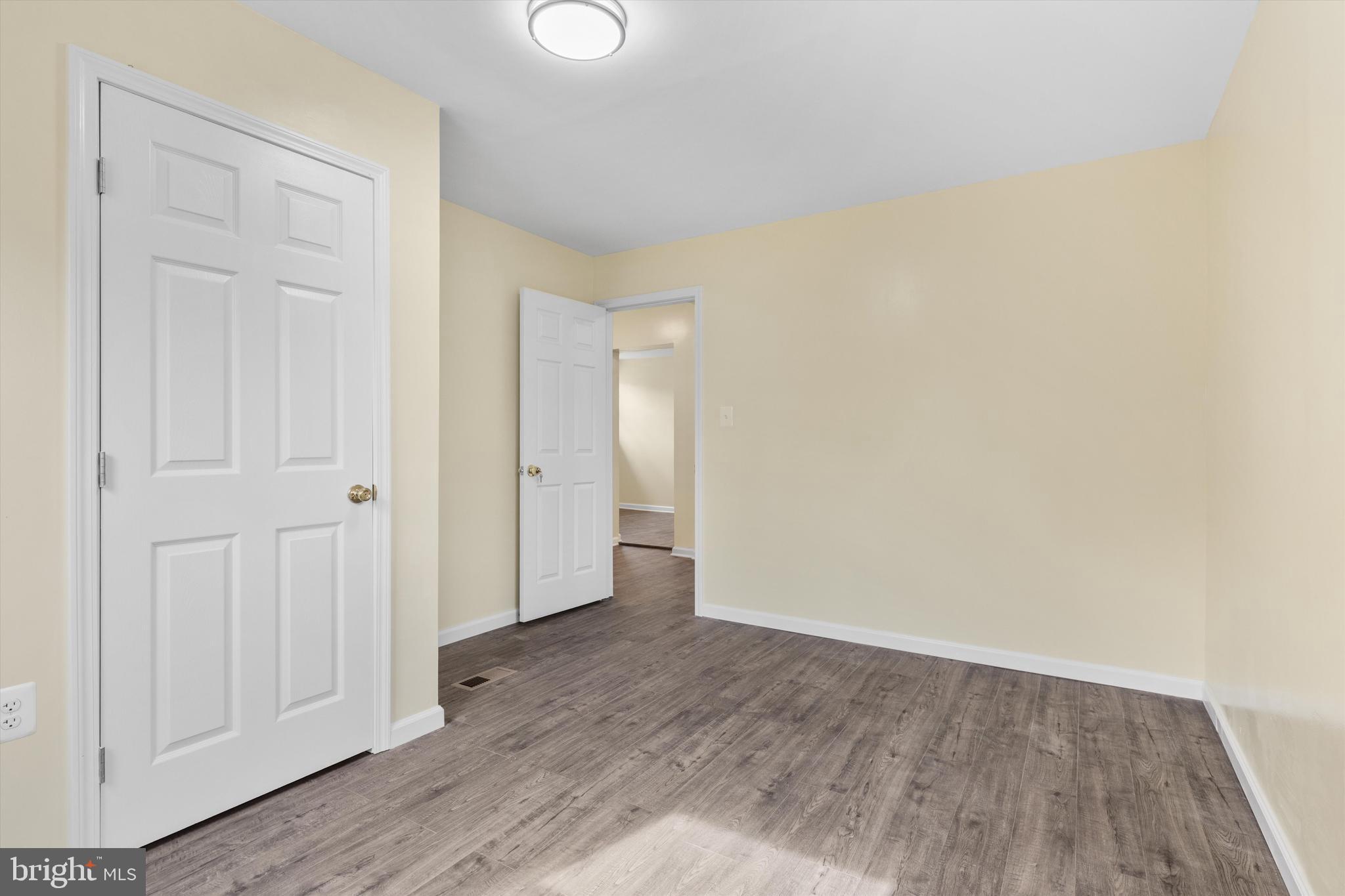 DARRYL GARDENS - Residential