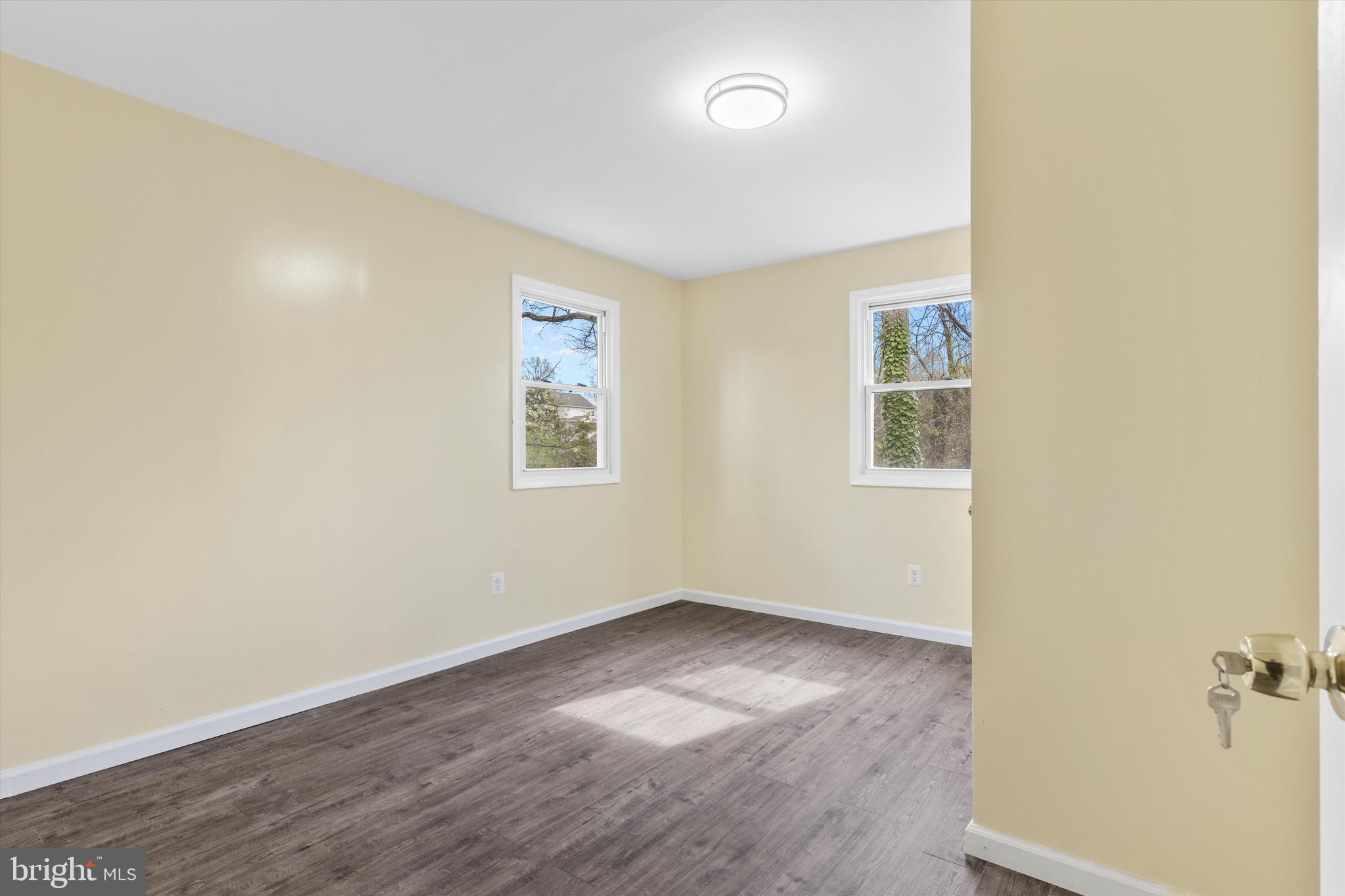 DARRYL GARDENS - Residential