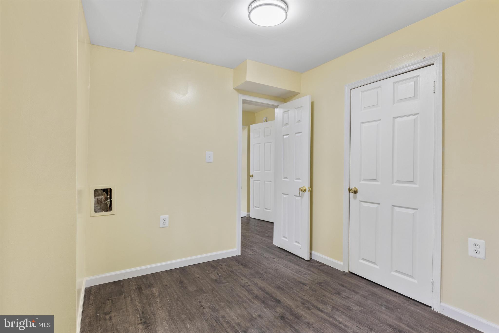 DARRYL GARDENS - Residential