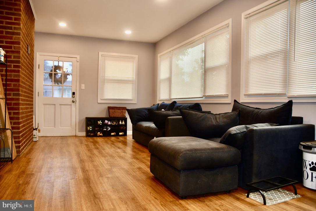 AUTH VILLAGE - Residential