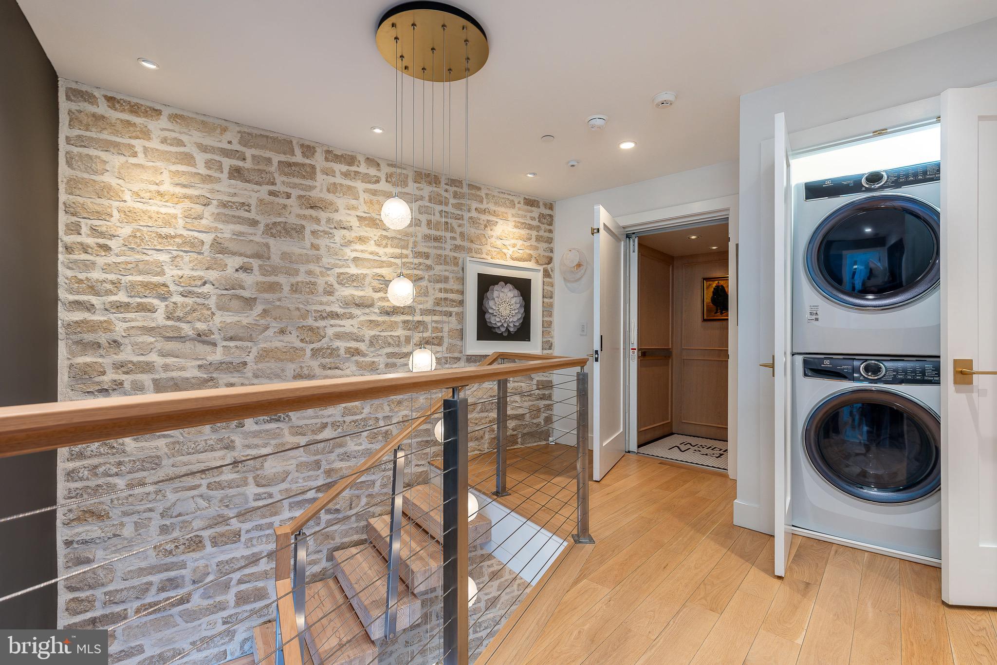 NEW HOPE - Residential