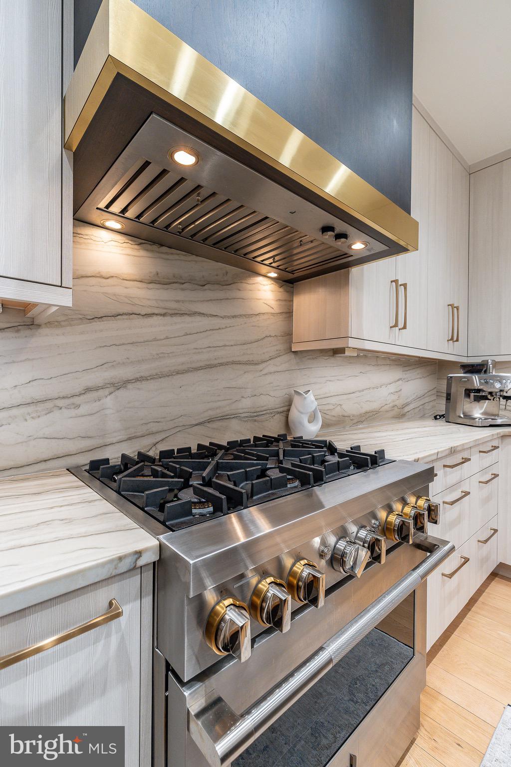 NEW HOPE - Residential