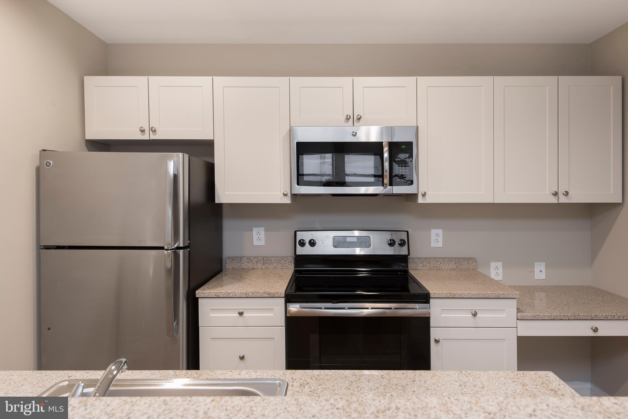 RITTENHOUSE SQUARE - Residential Lease