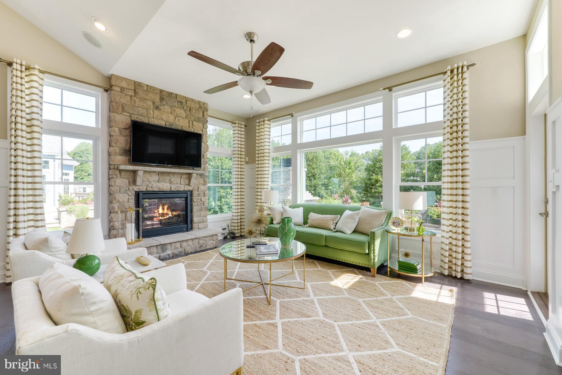 PENINSULA - Residential