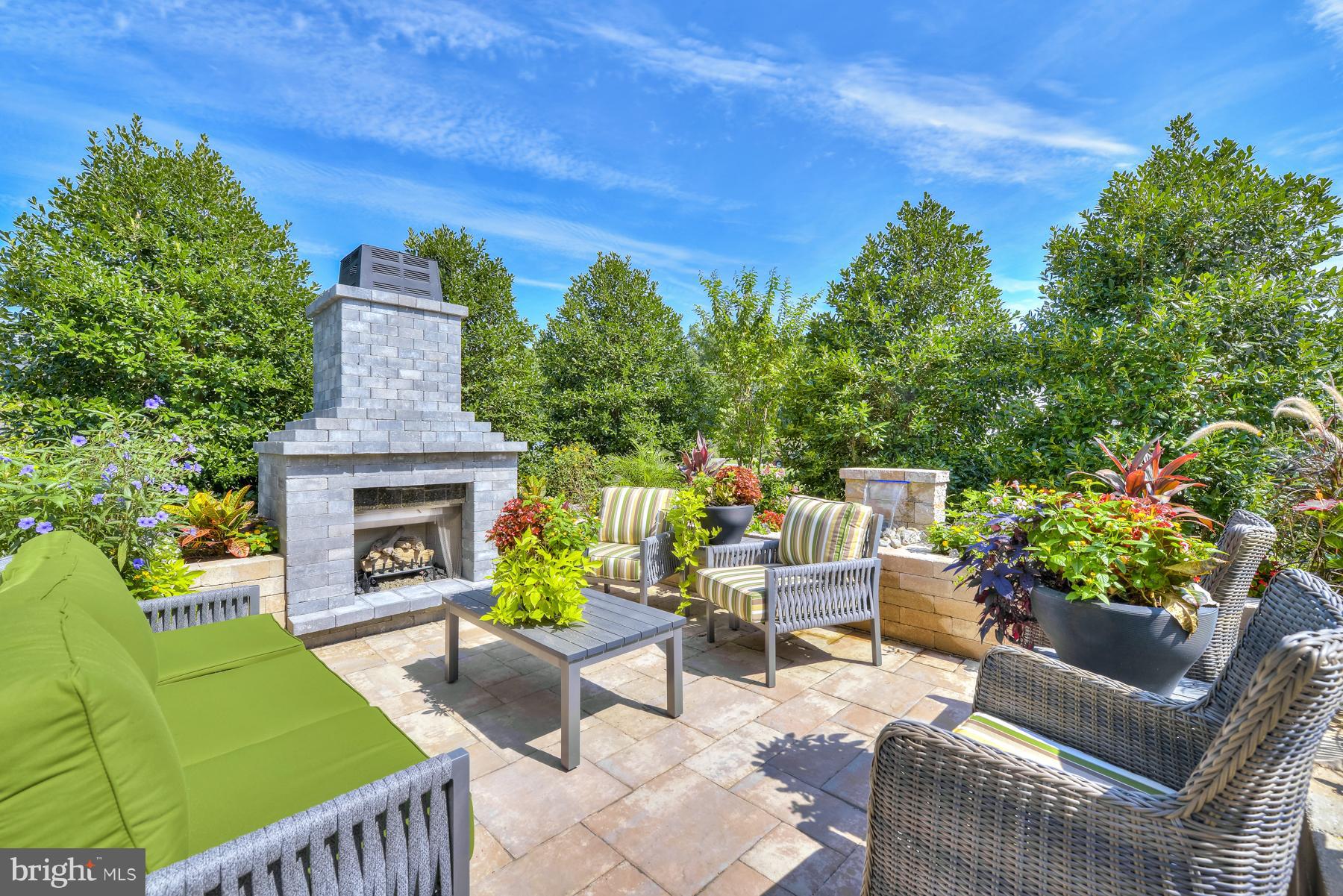 PENINSULA - Residential