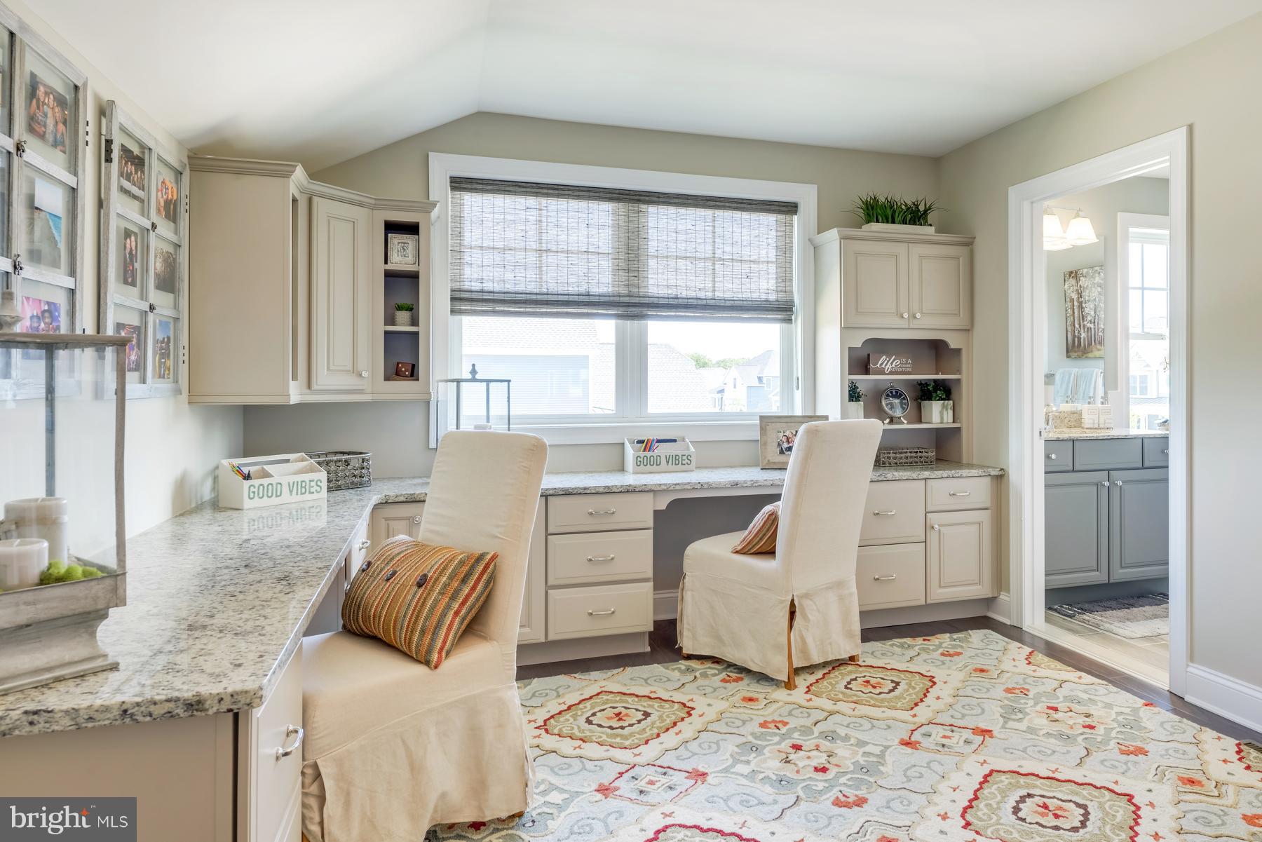 PENINSULA - Residential