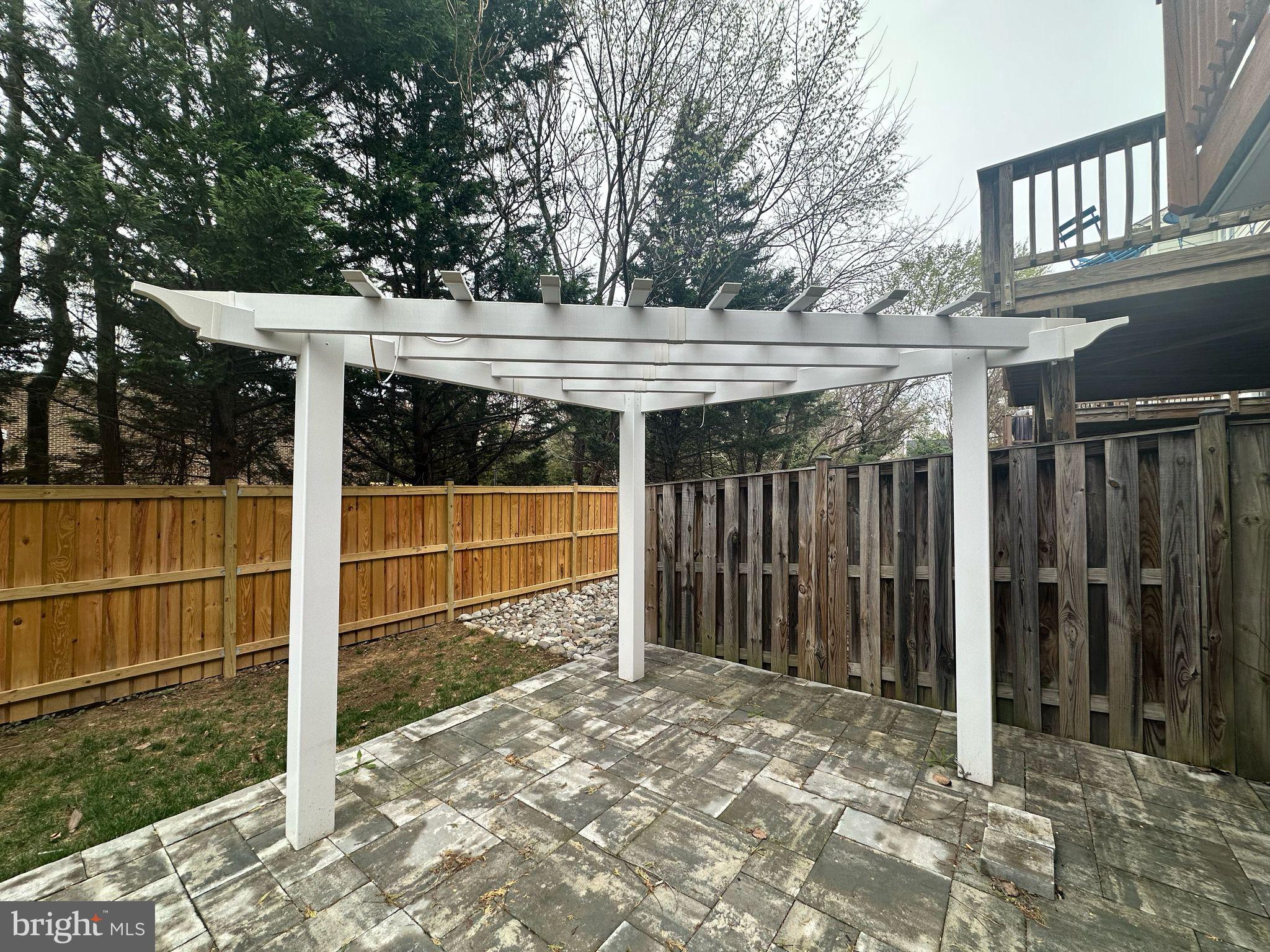 VILLAGE AT HERNDON MILLS - Residential Lease