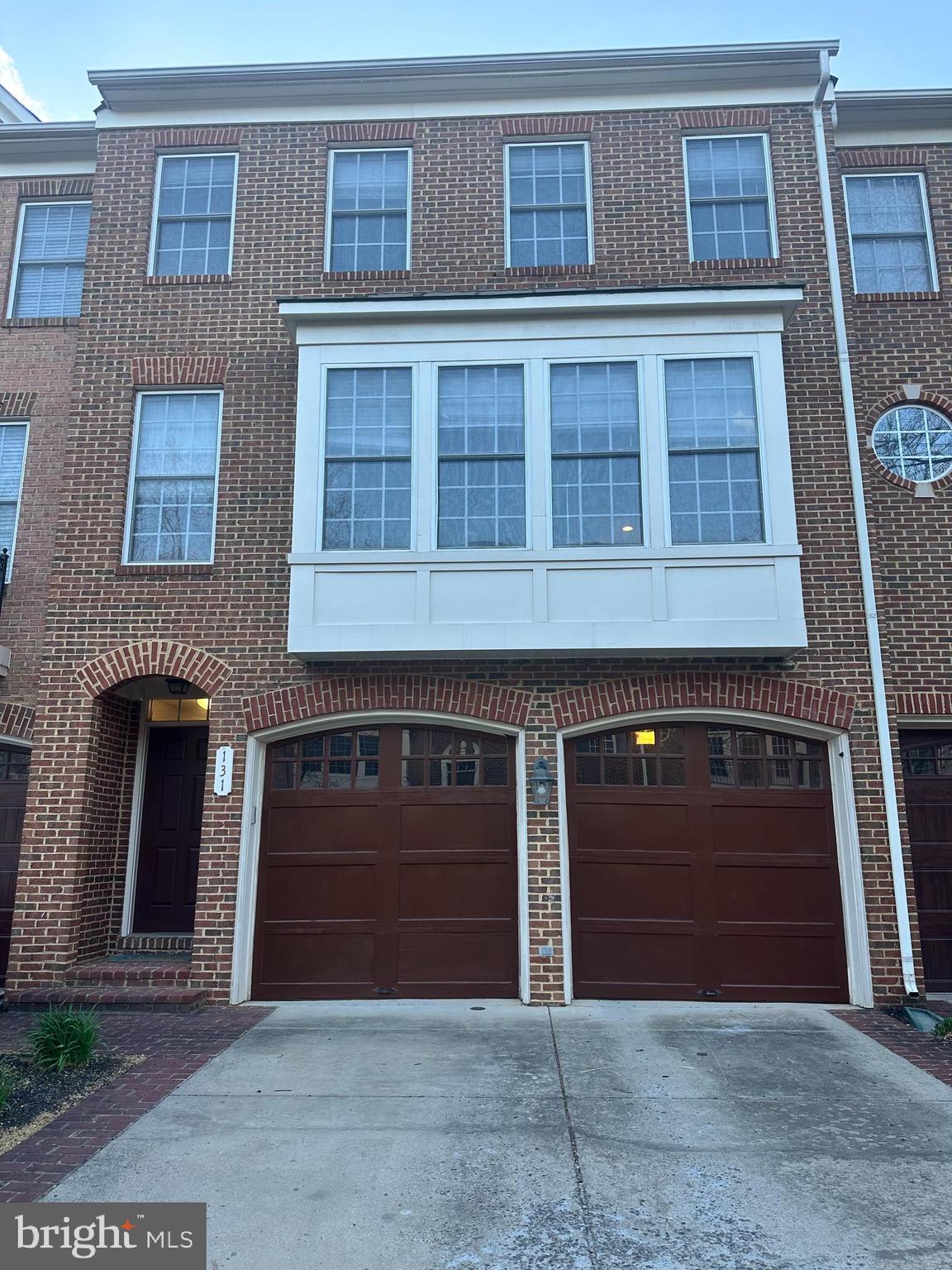 VILLAGE AT HERNDON MILLS - Residential Lease