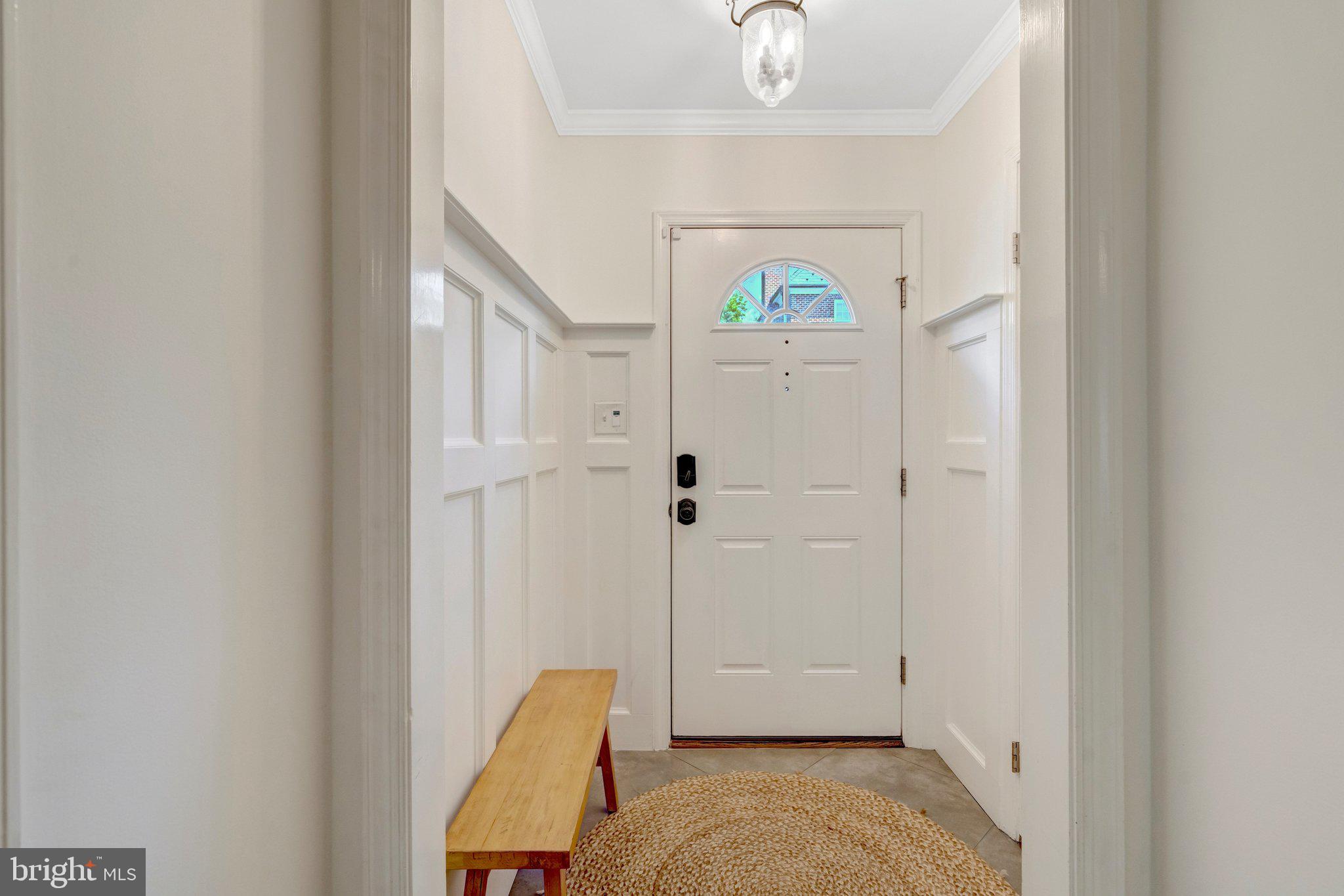 1122 KENSINGTON ROAD