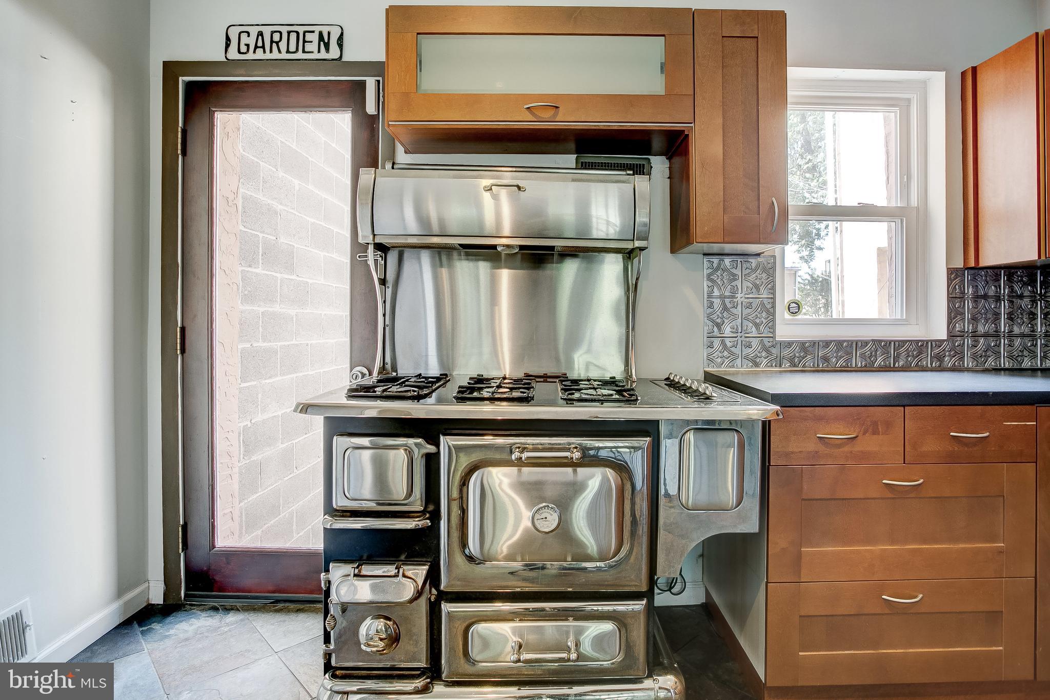 BUTCHER'S HILL - Residential Lease