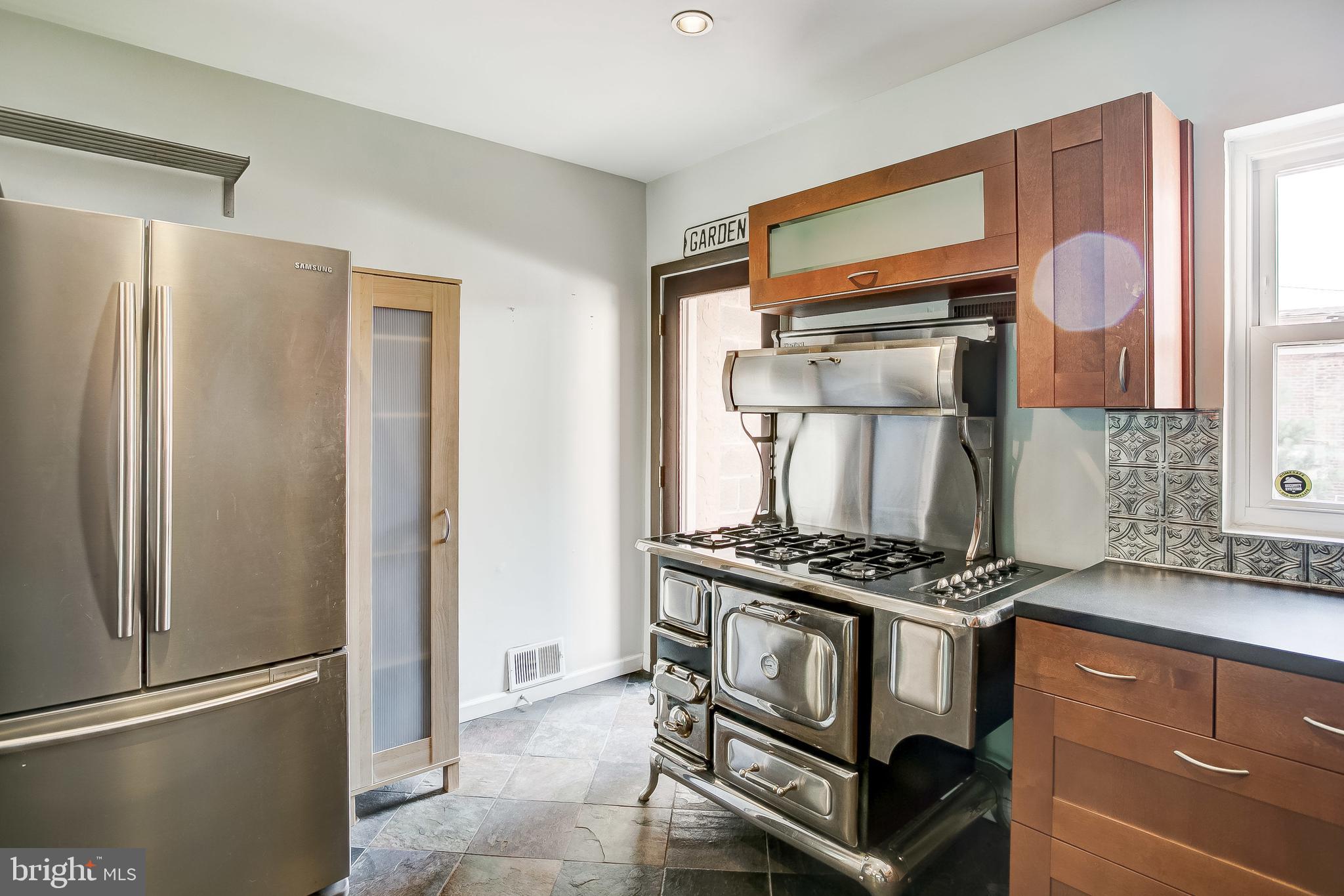 BUTCHER'S HILL - Residential Lease