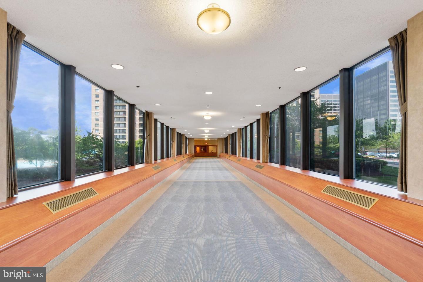 SKYLINE SQUARE CONDO - Residential Lease