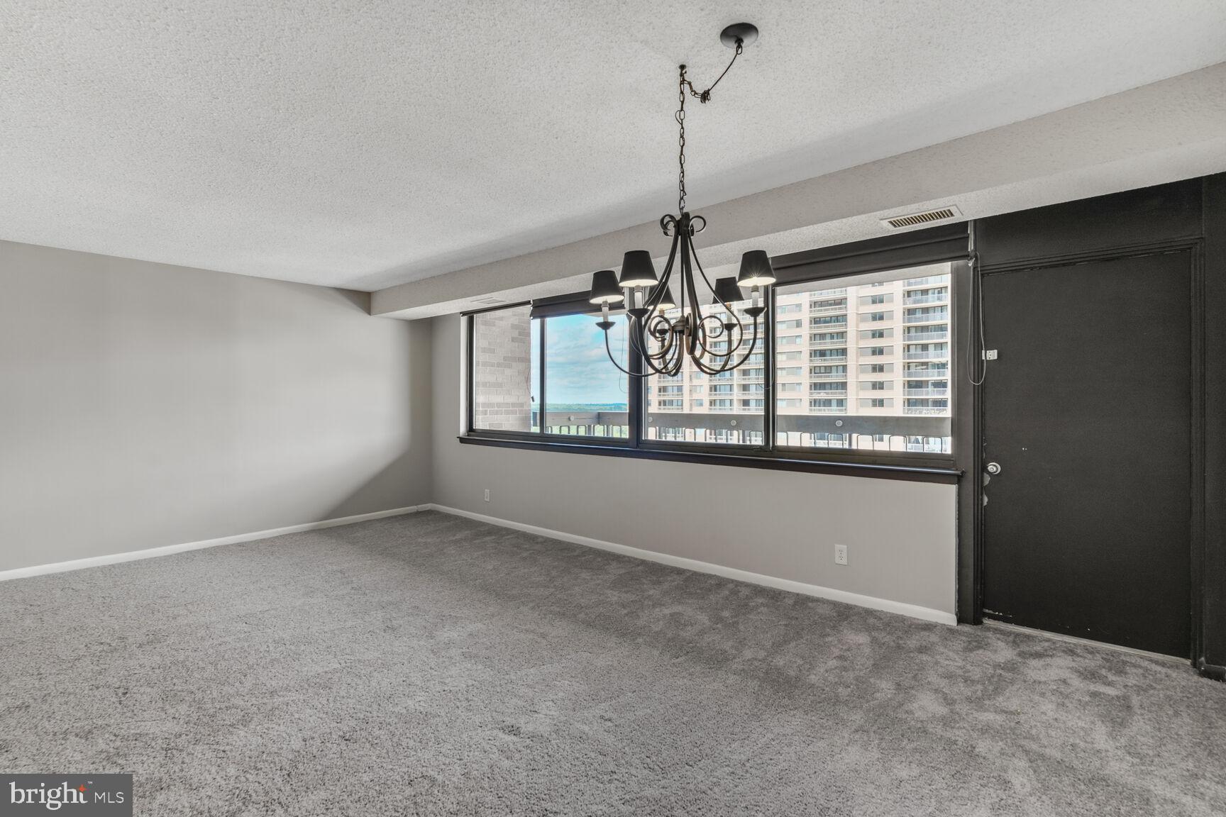 SKYLINE SQUARE CONDO - Residential Lease