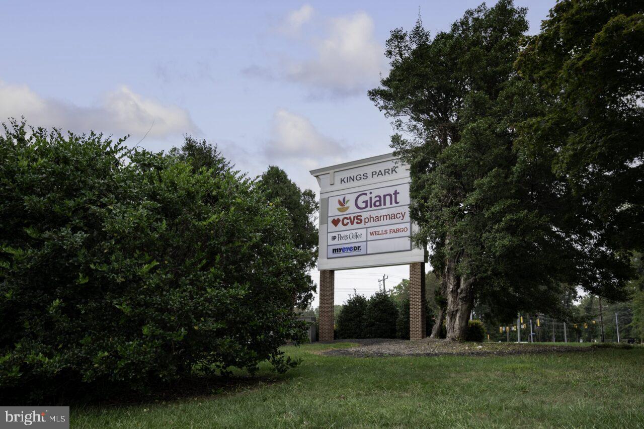 HERITAGE COURT - Residential