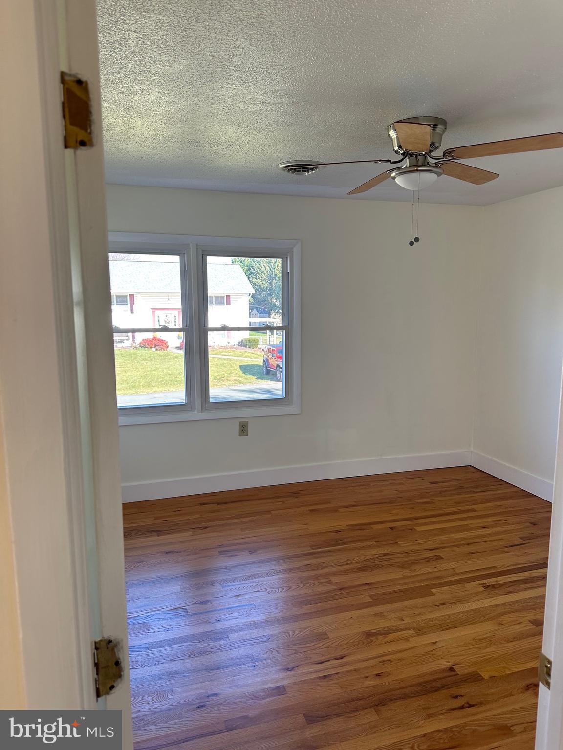 GREENBRIAR VILLAGE - Residential Lease