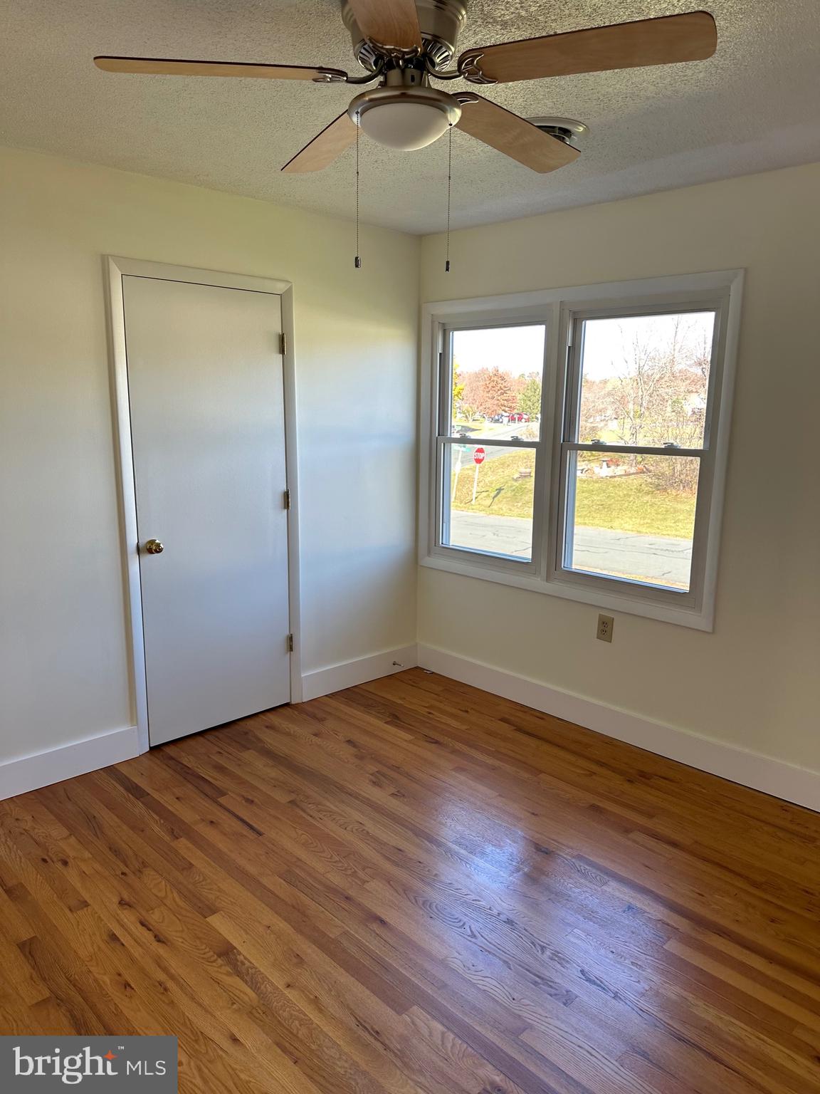 GREENBRIAR VILLAGE - Residential Lease