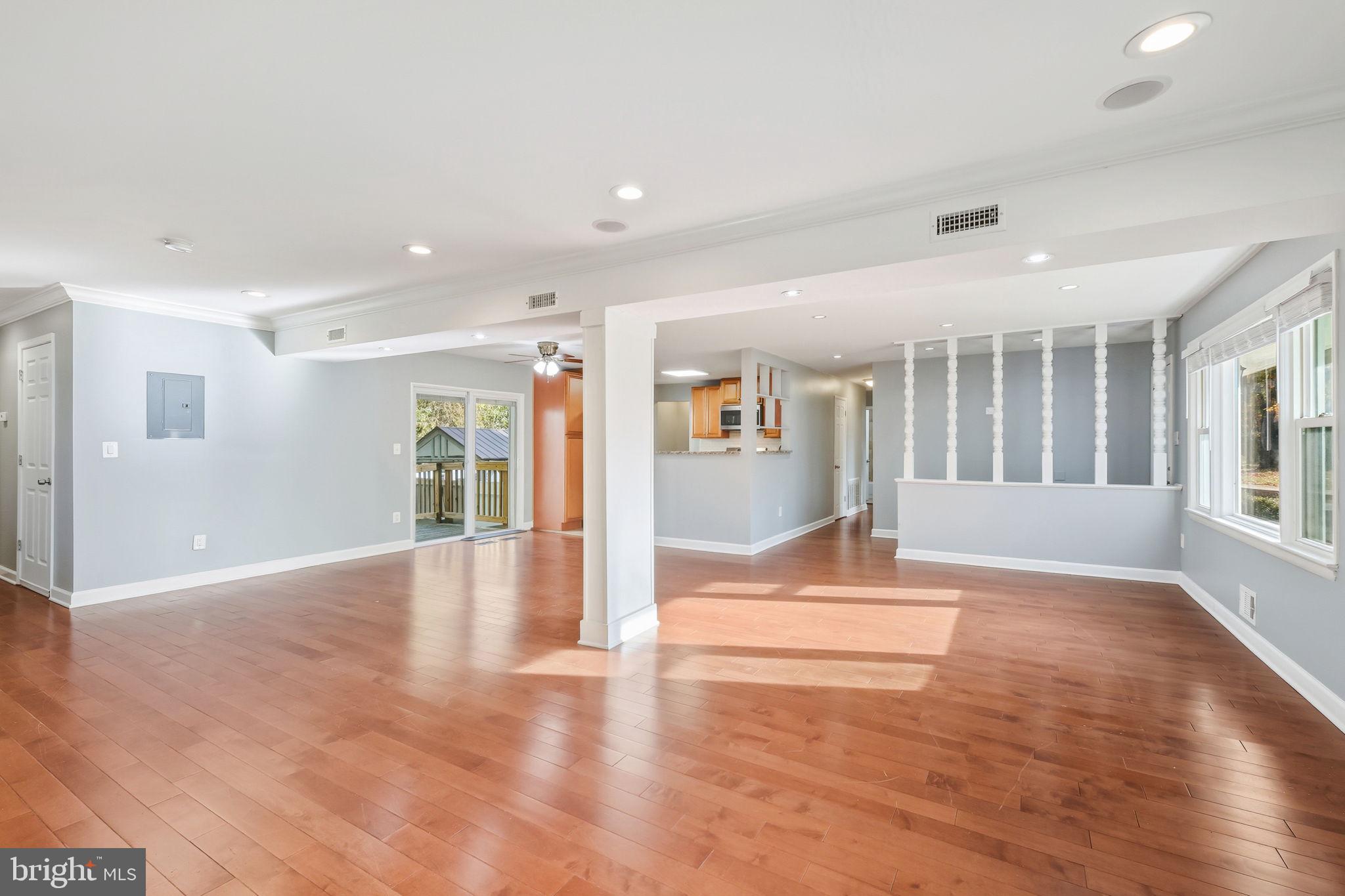 POHICK ESTATES - Residential